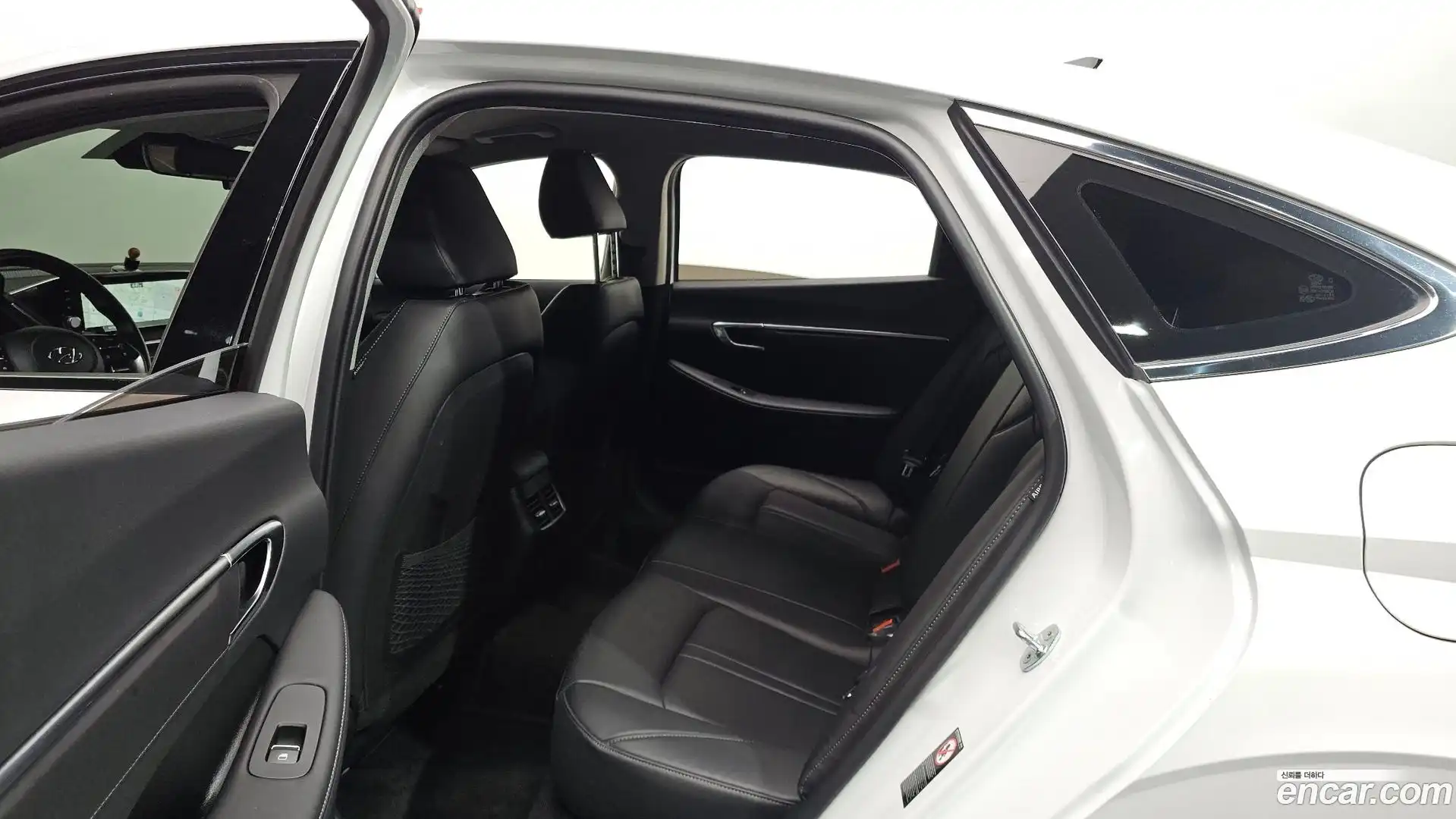 Sonata Hyundai 2022.6-OPTION-016