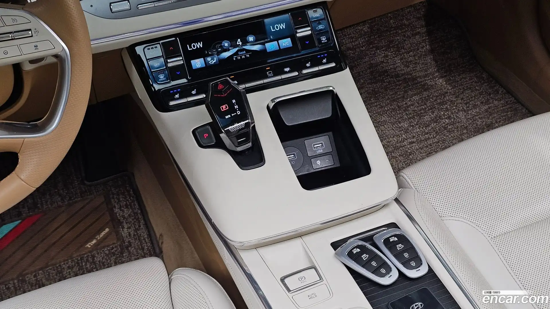 Grandeur Hyundai 2021.1-INNER-009