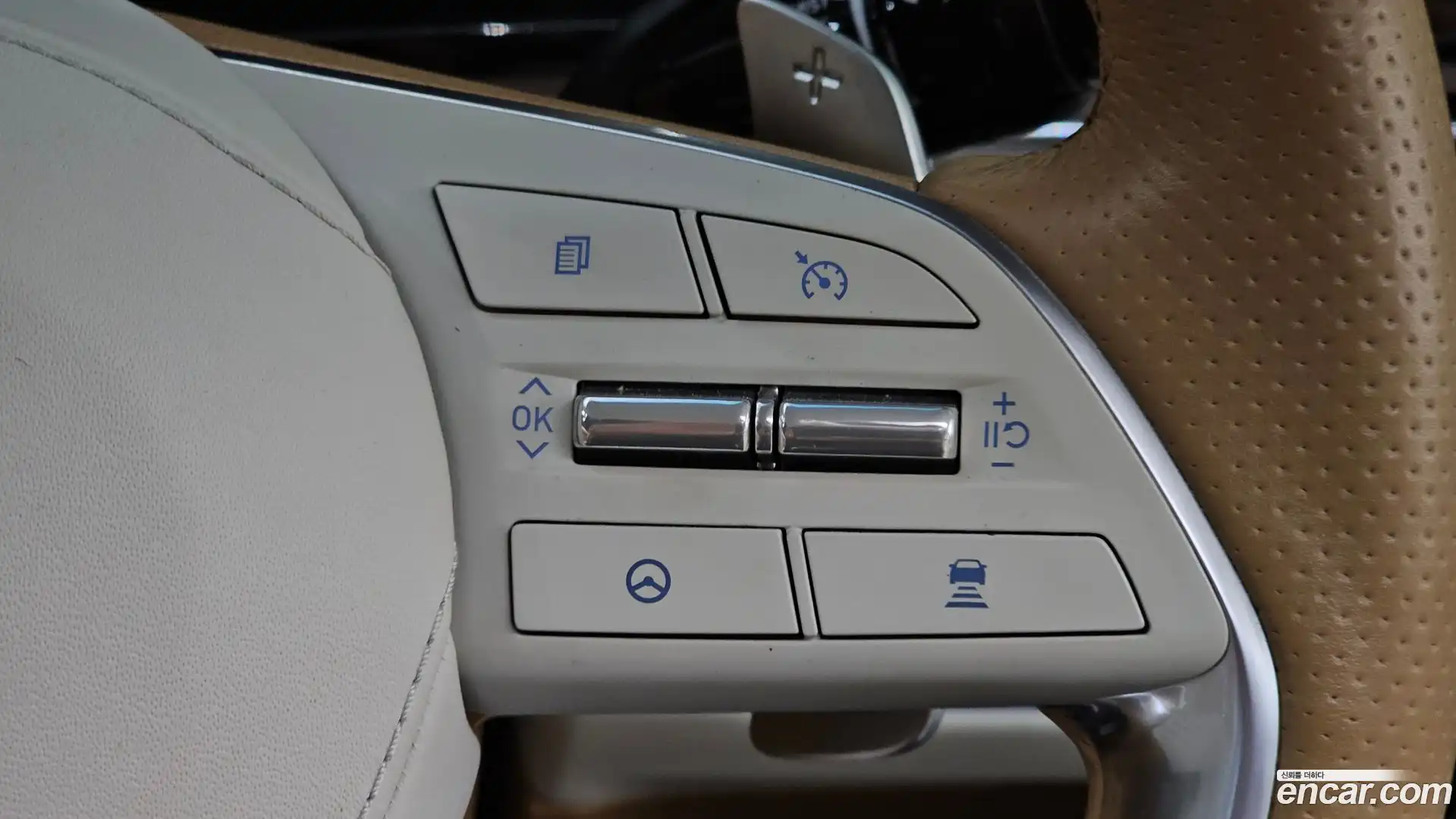 Grandeur Hyundai 2021.1-OPTION-021