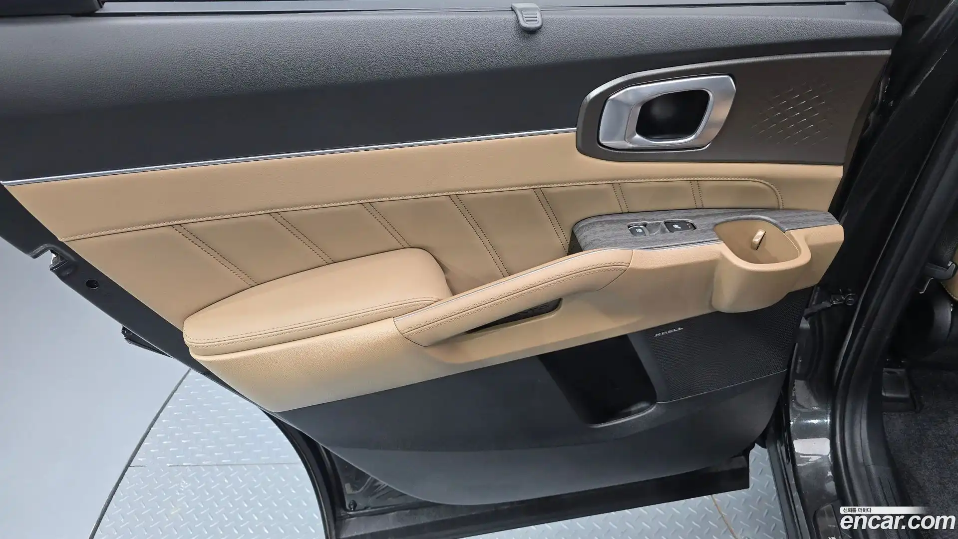 Sorento Kia 2024.4-INNER-035