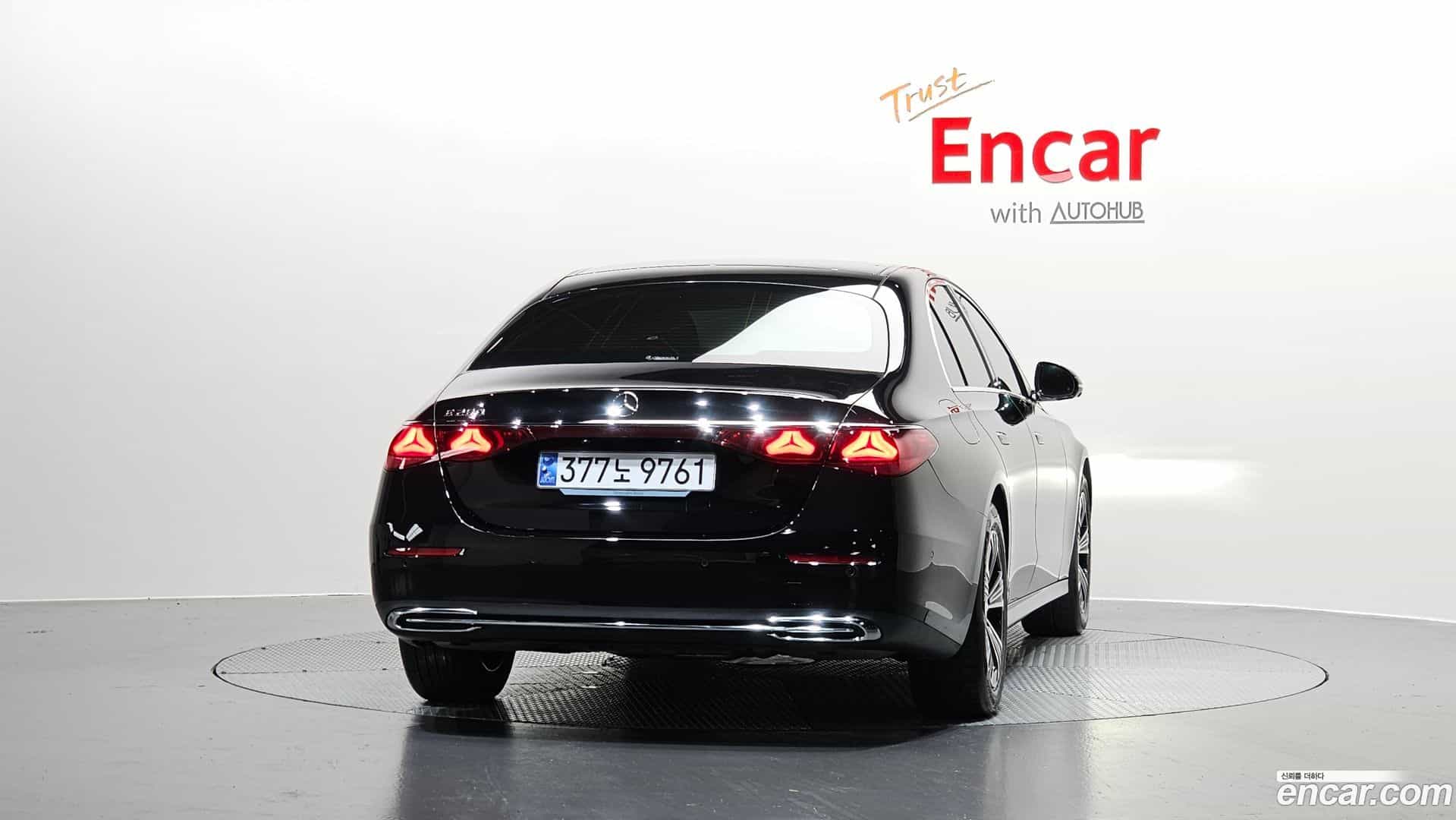 E-Class Mercedes-Benz 2024.11-OUTER-004