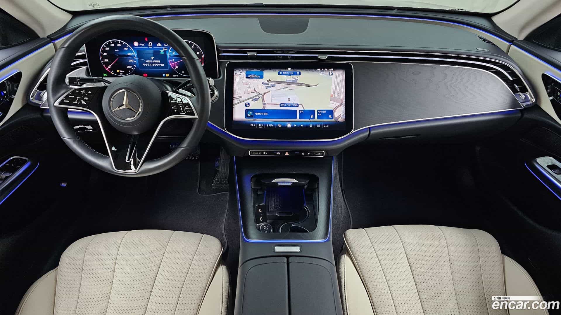 E-Class Mercedes-Benz 2024.11-INNER-007