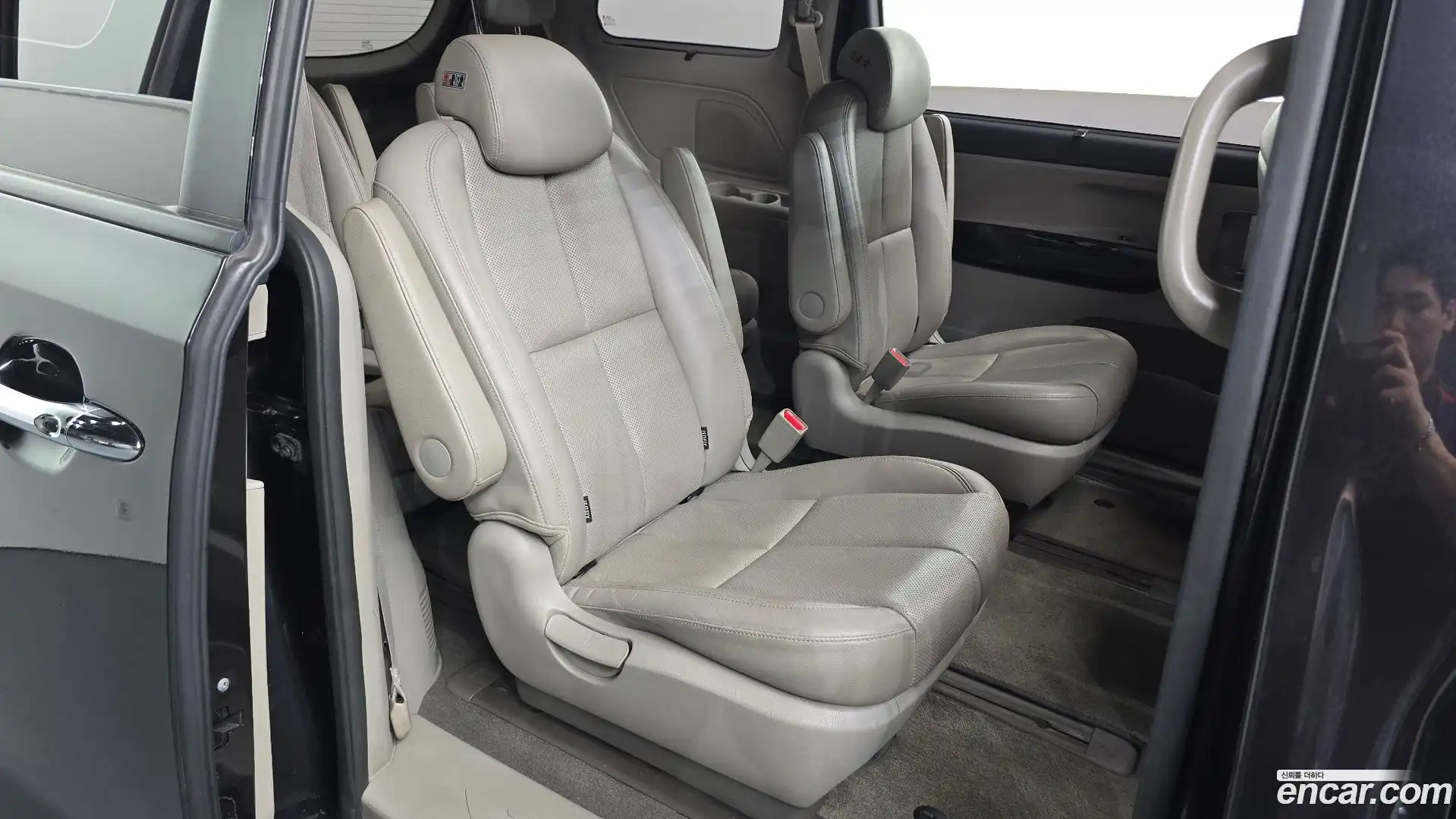 Canival Kia 2018.9-OPTION-017