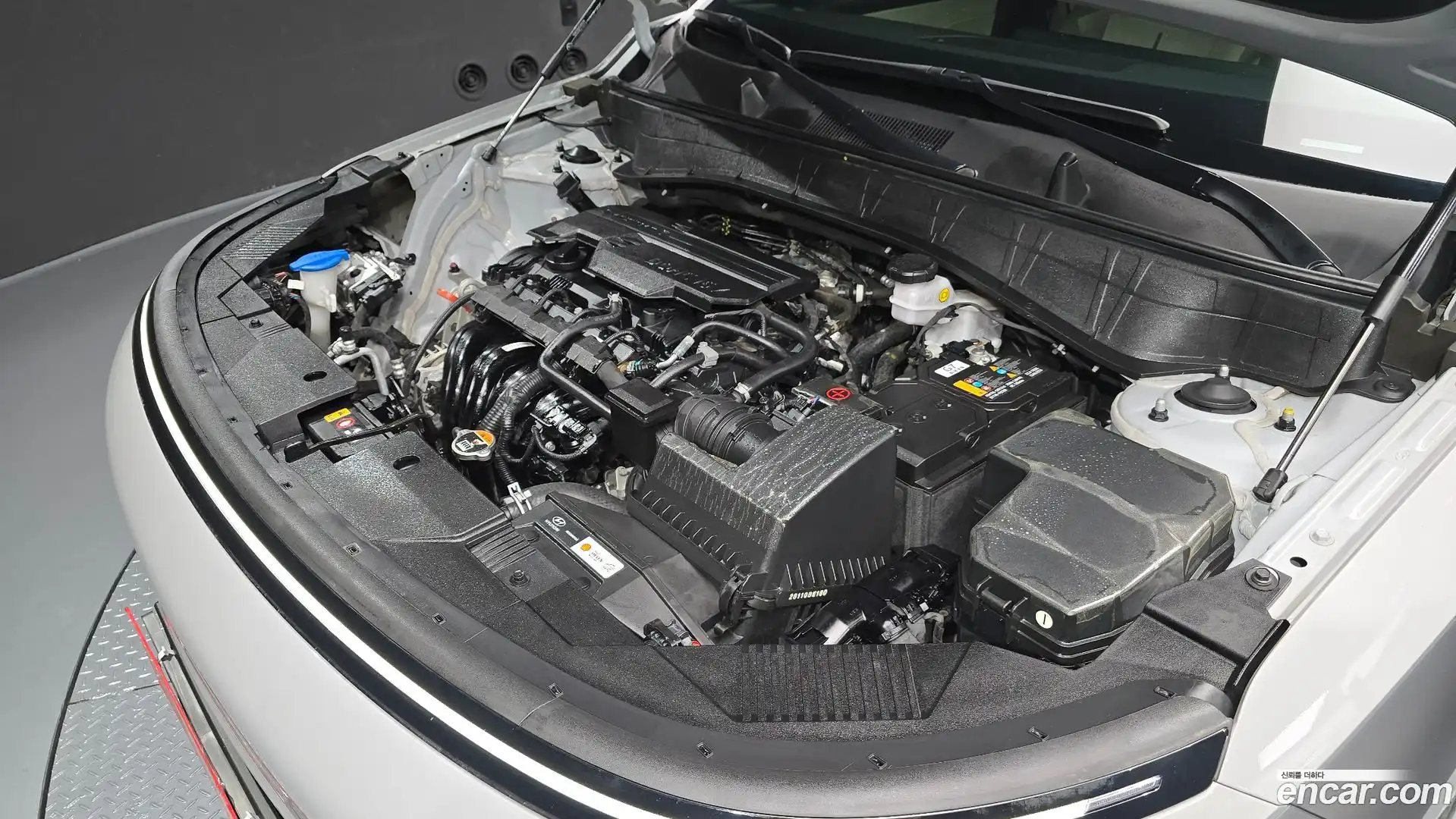 Kona Hyundai 2023.2-OUTER-006