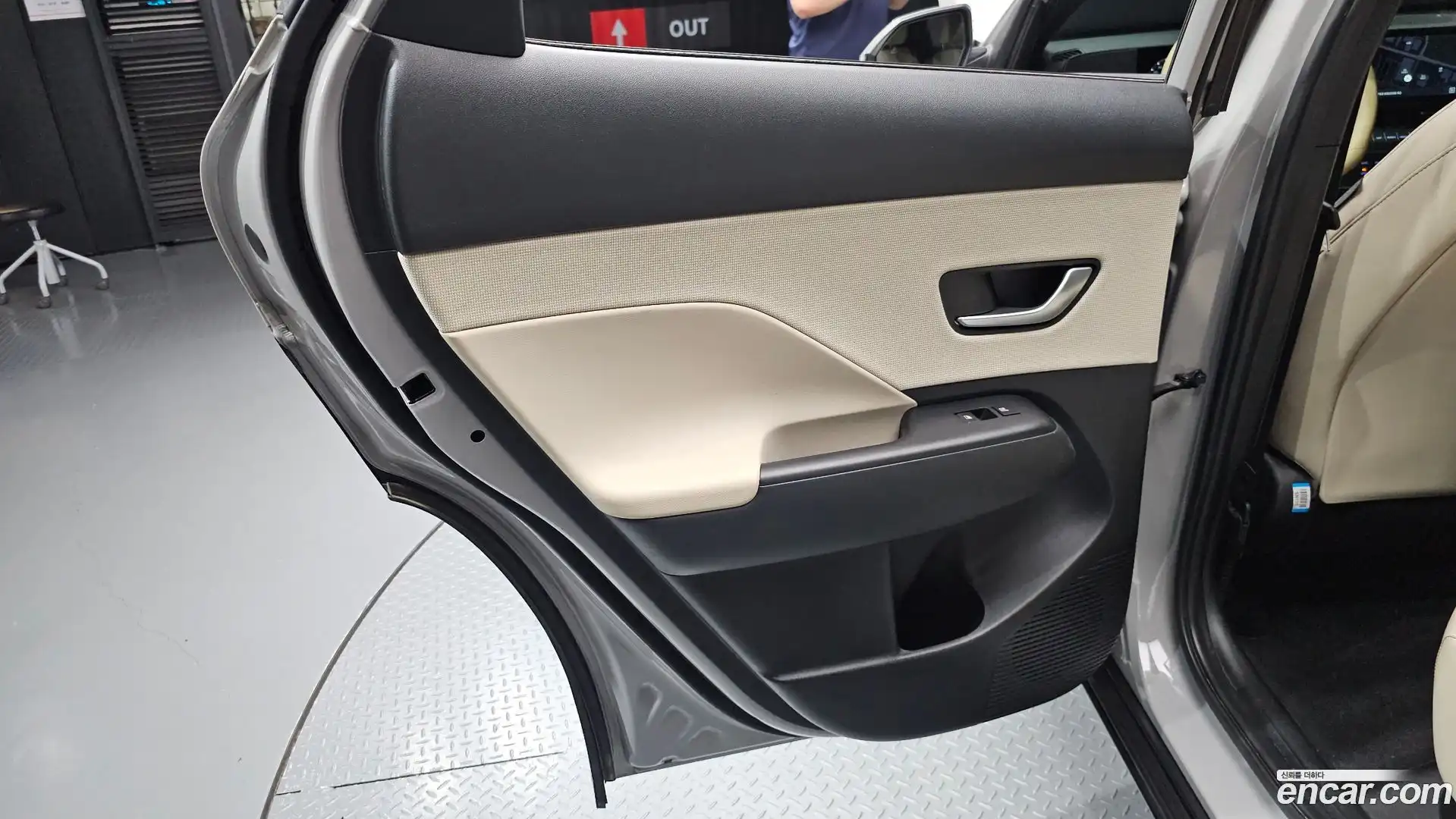 Kona Hyundai 2023.2-INNER-035