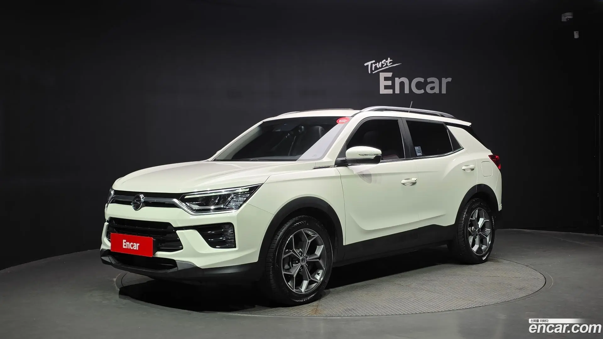 Main__Slider__Photo:KORANDO KG Mobility 2019.3-0