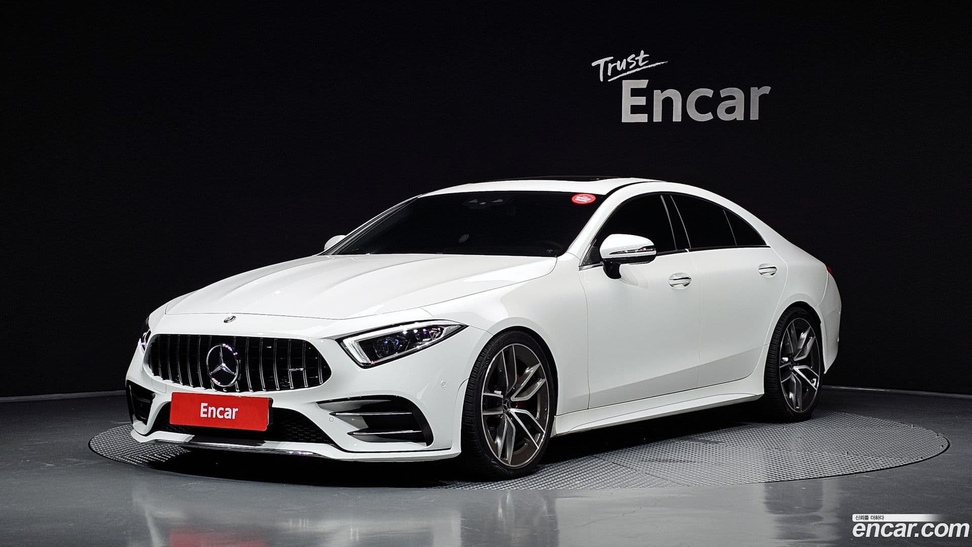 Main__Slider__Photo:CLS-Class Mercedes-Benz 2020.3-0