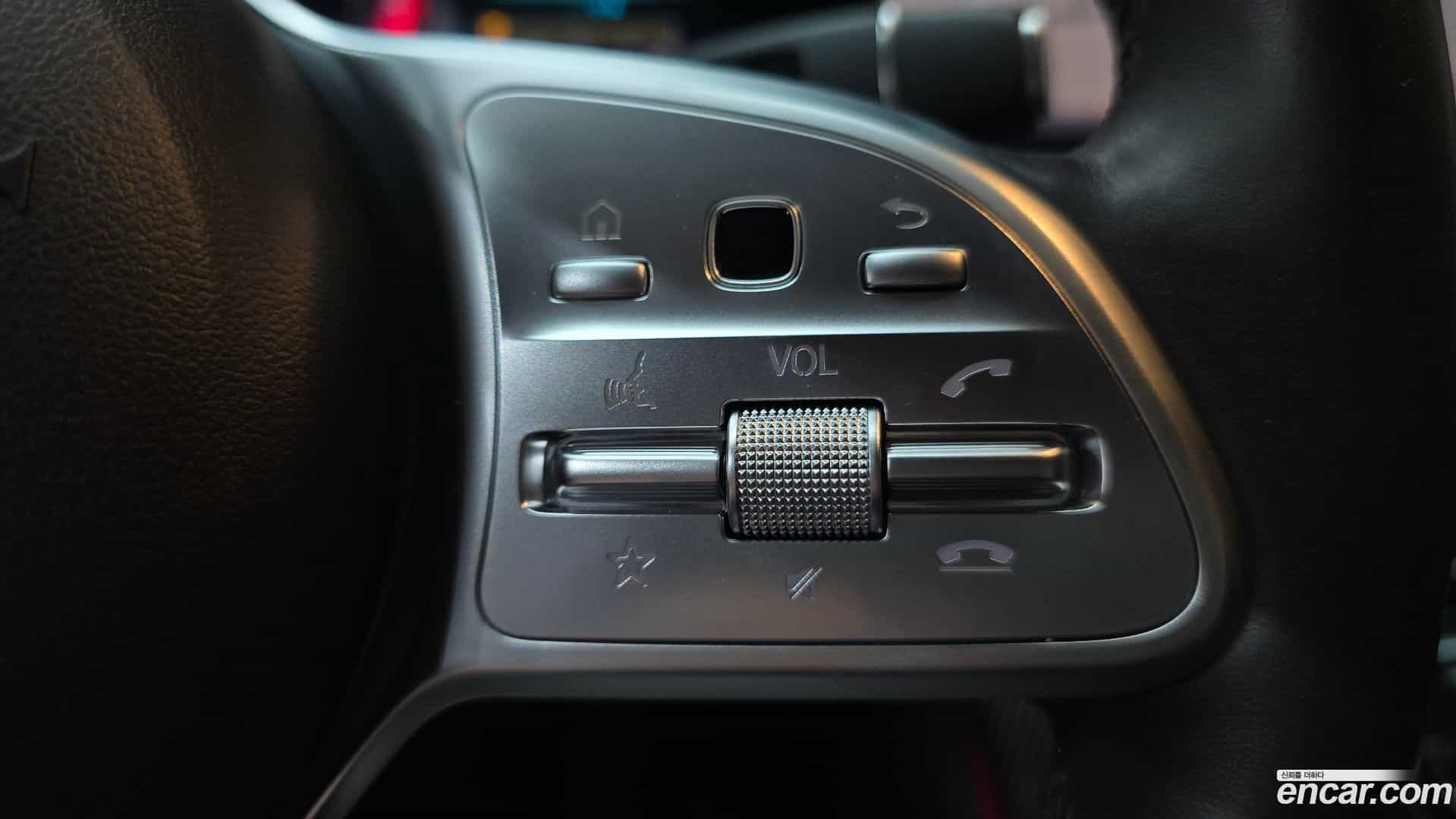 CLS-Class Mercedes-Benz 2020.3-OPTION-044