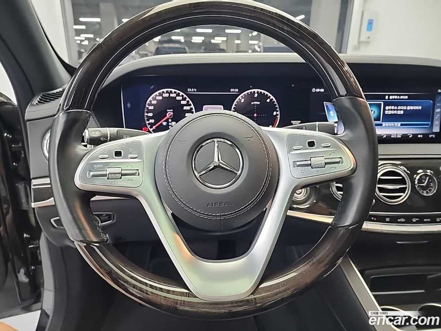 S-Class Mercedes-Benz 2018.2-INNER-009
