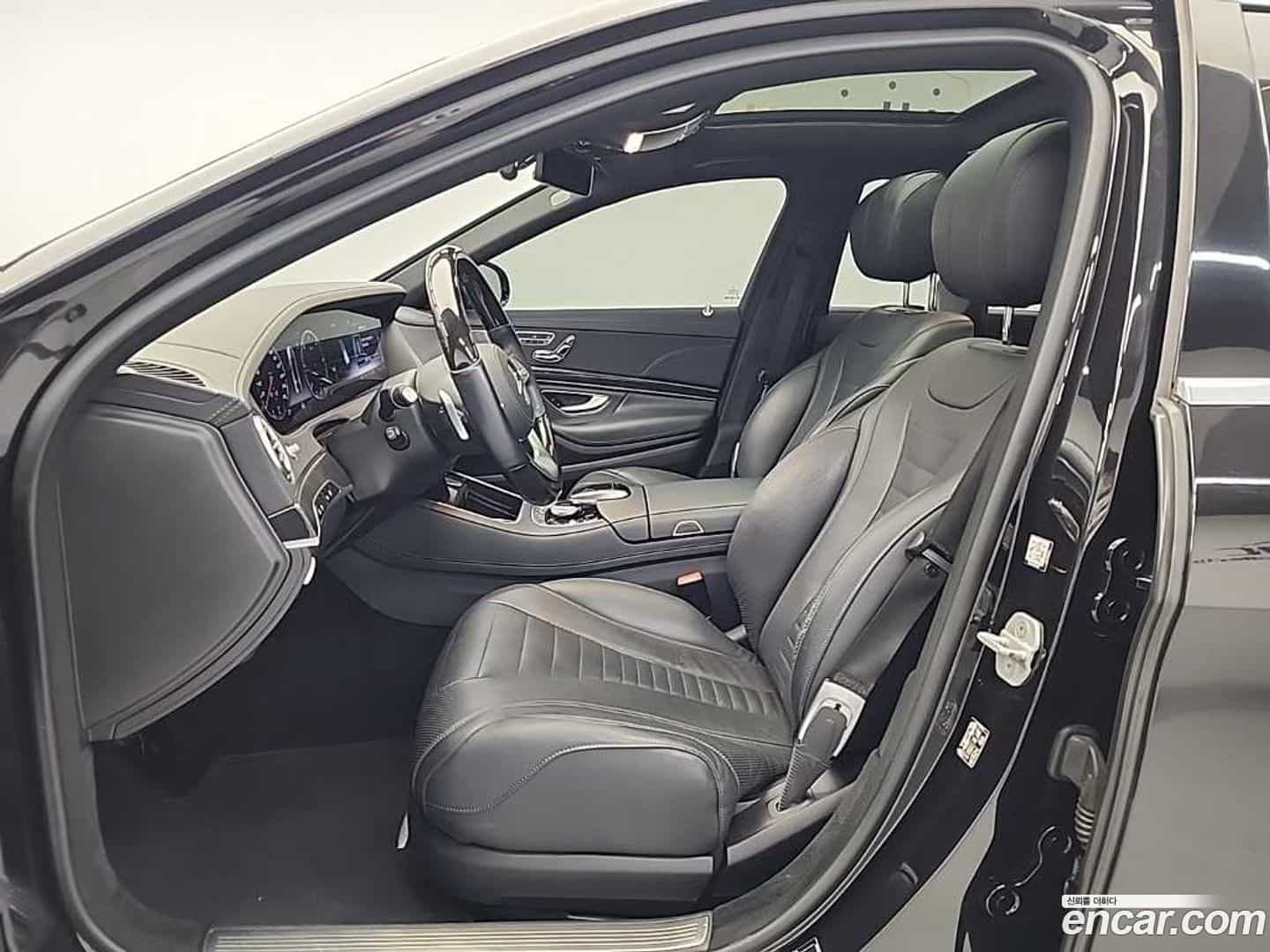 S-Class Mercedes-Benz 2018.2-OPTION-015