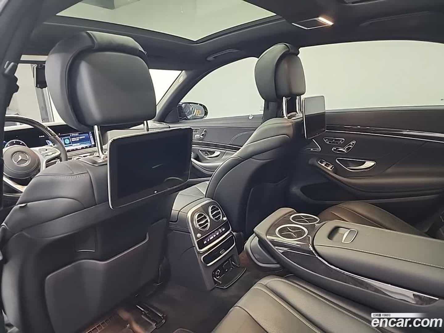 S-Class Mercedes-Benz 2018.2-OPTION-019