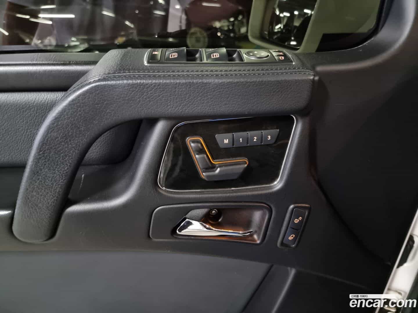 G-Class Mercedes-Benz 2015.4-OPTION-016