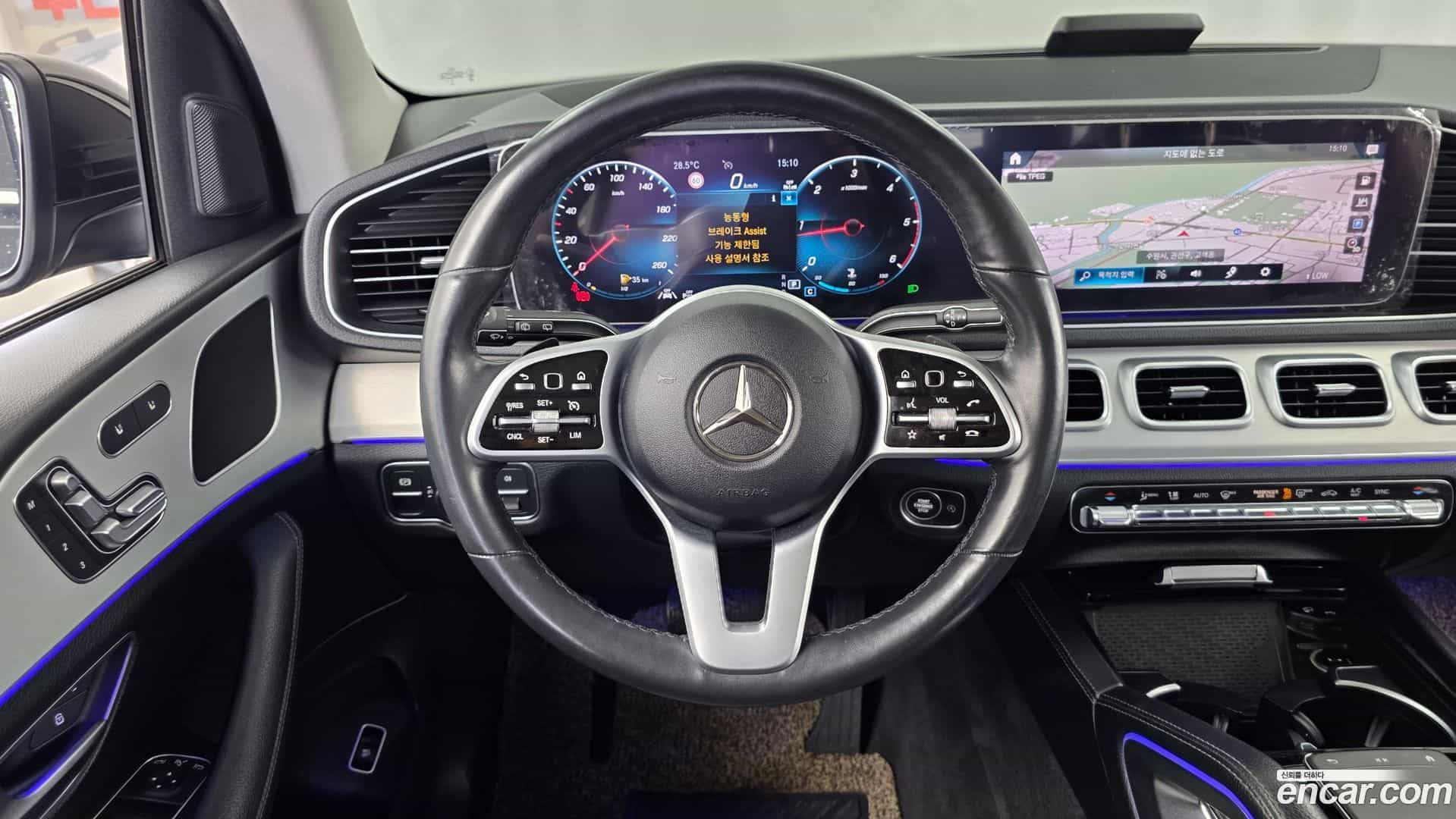 GLE-Class Mercedes-Benz 2020.8-OPTION-017