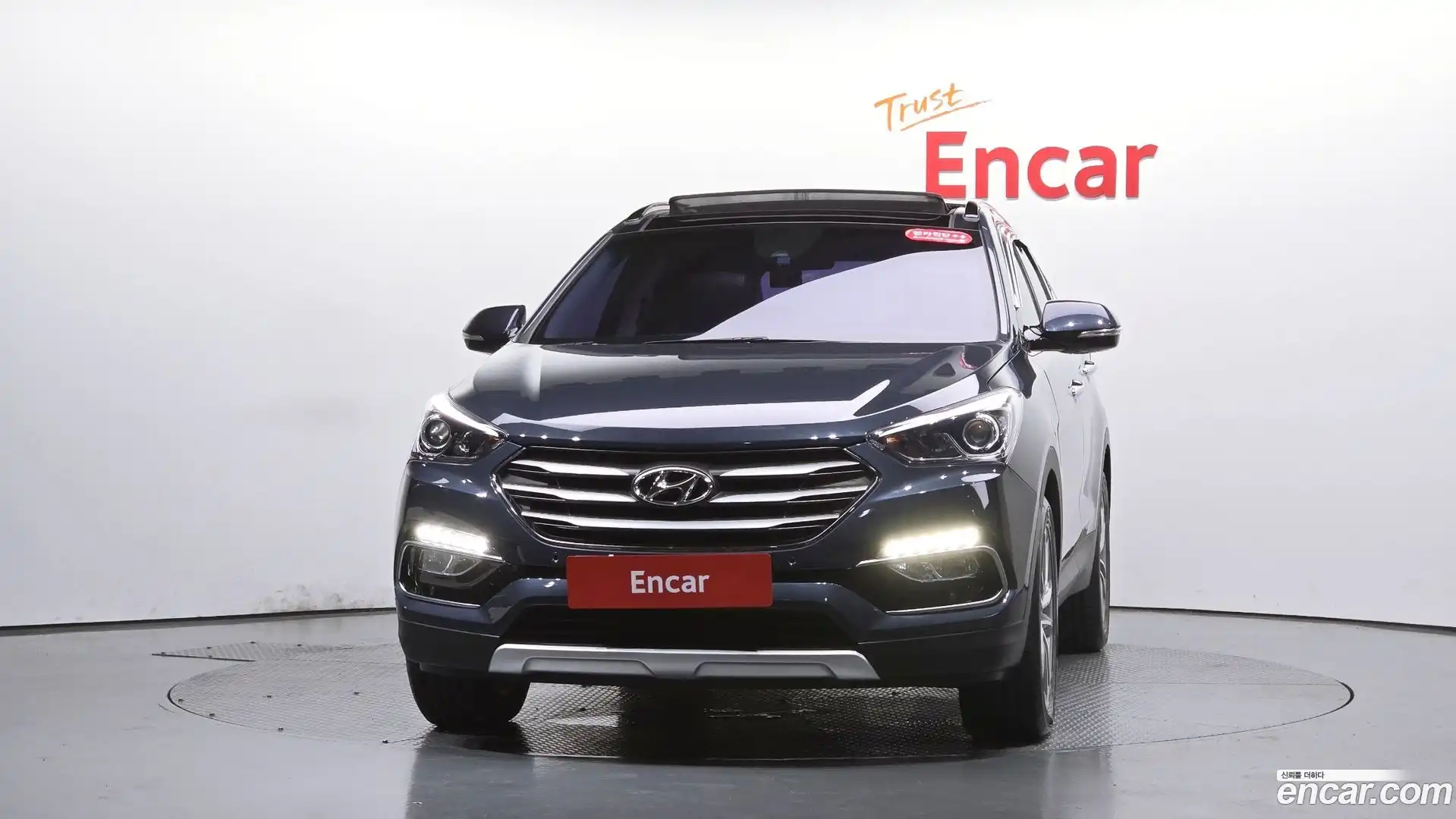 Santafe Hyundai 2016.1-OUTER-003