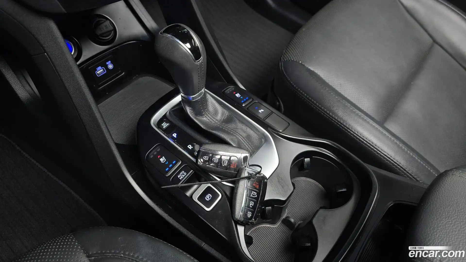 Santafe Hyundai 2016.1-INNER-009