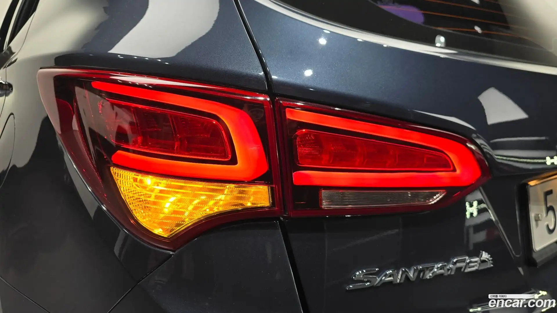 Santafe Hyundai 2016.1-OUTER-033