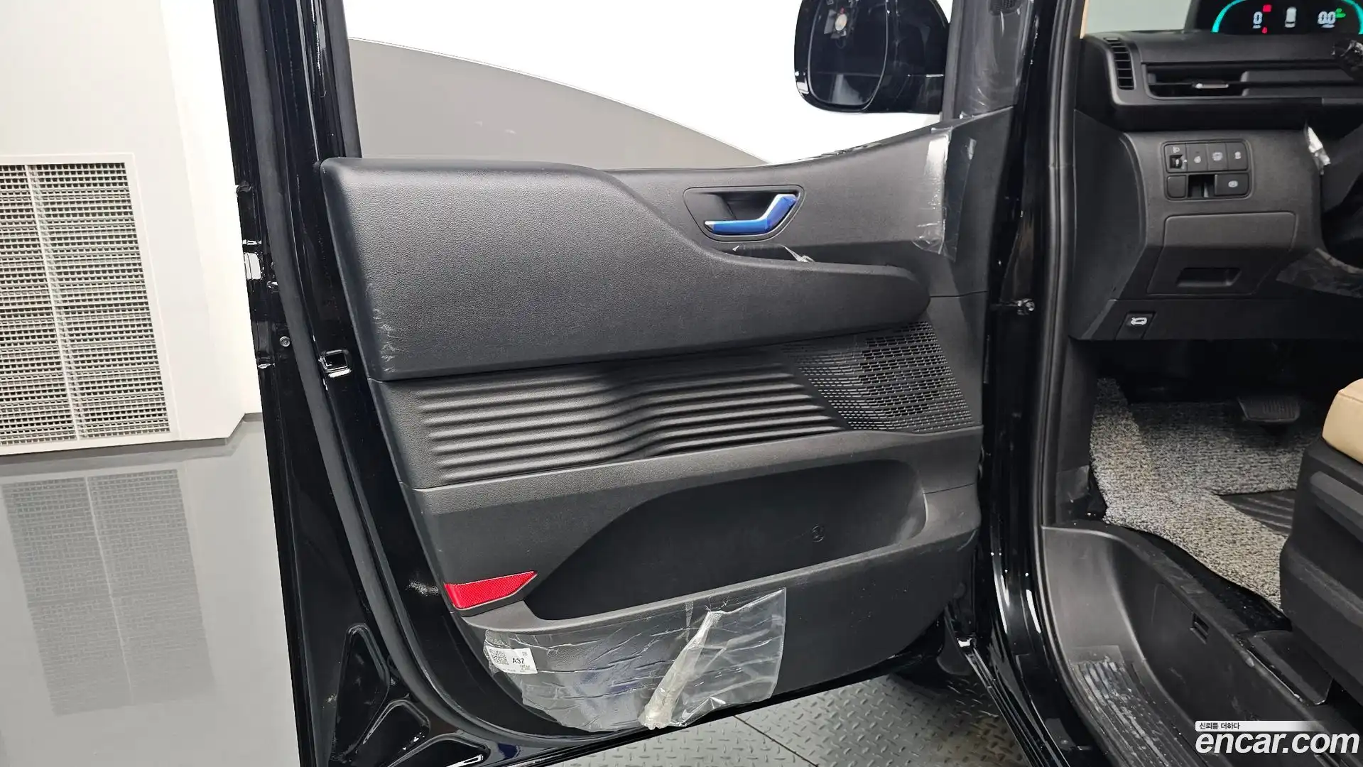 Staria Hyundai 2025.11-INNER-034