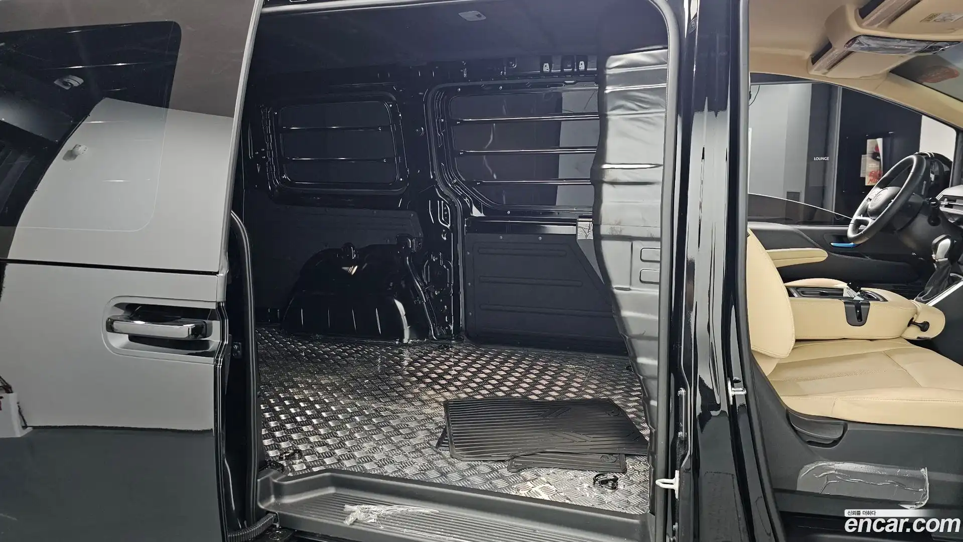 Staria Hyundai 2025.11-INNER-036
