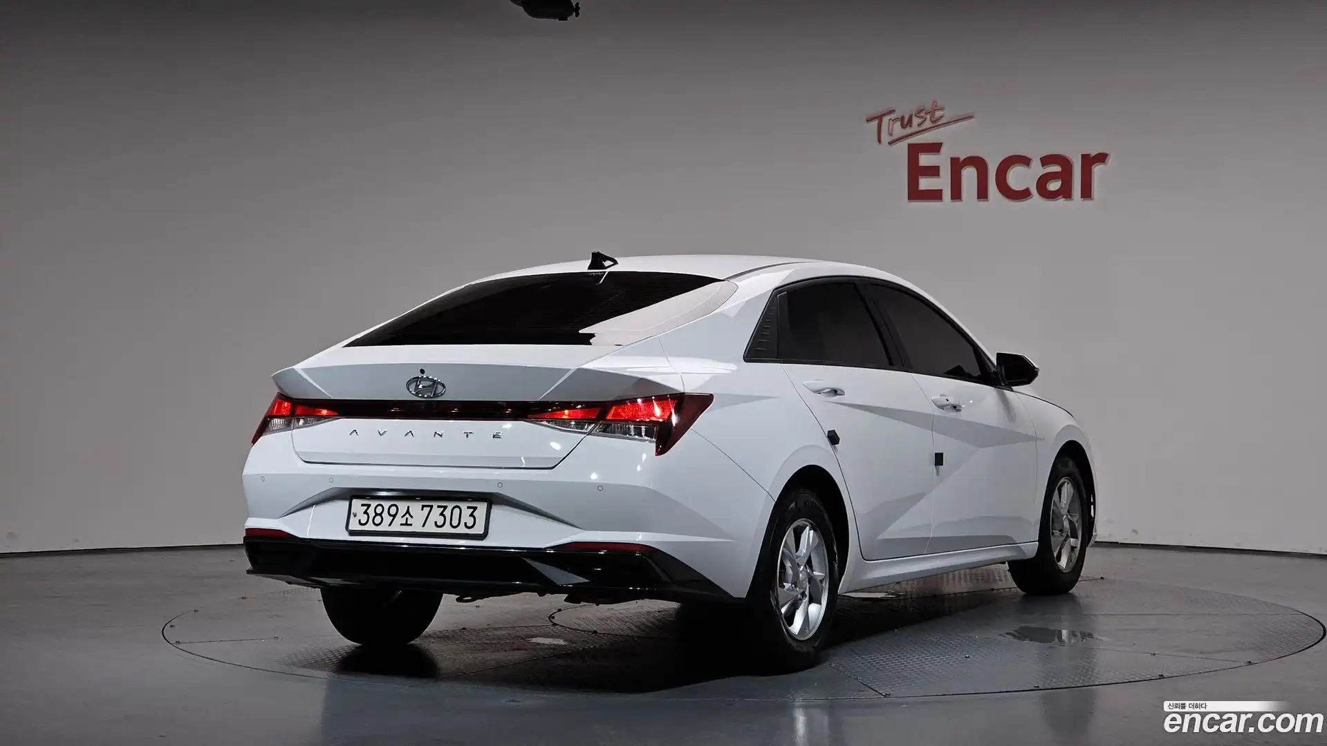 AVANTE Hyundai 2021.0-OUTER-002