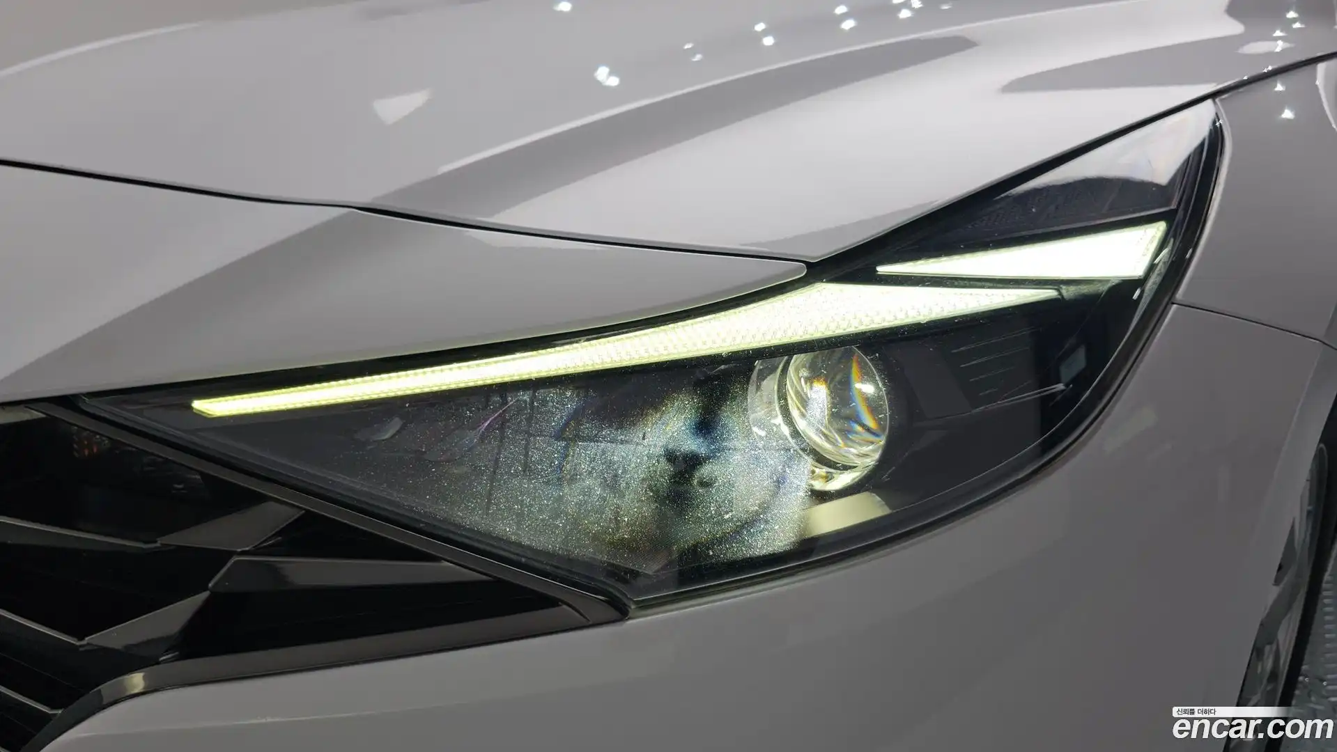 AVANTE Hyundai 2021.0-OUTER-032
