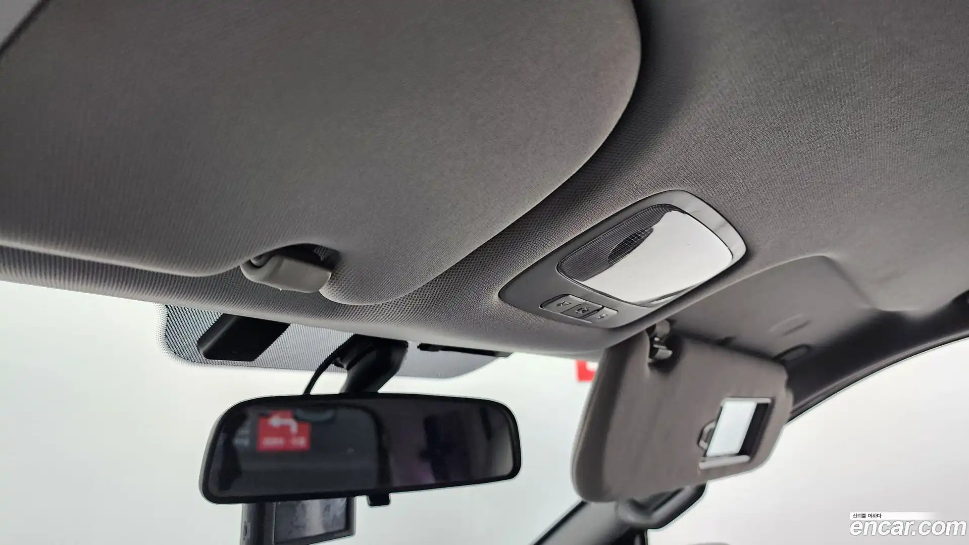 Starex Hyundai 2019.0-OPTION-041