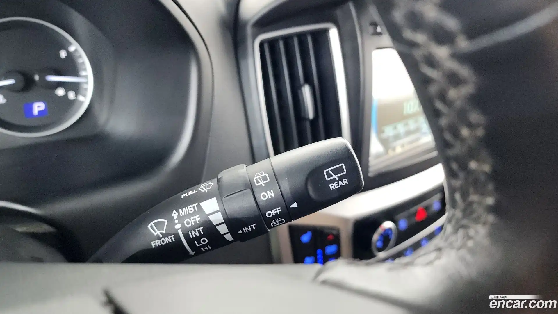 Starex Hyundai 2019.0-OPTION-043