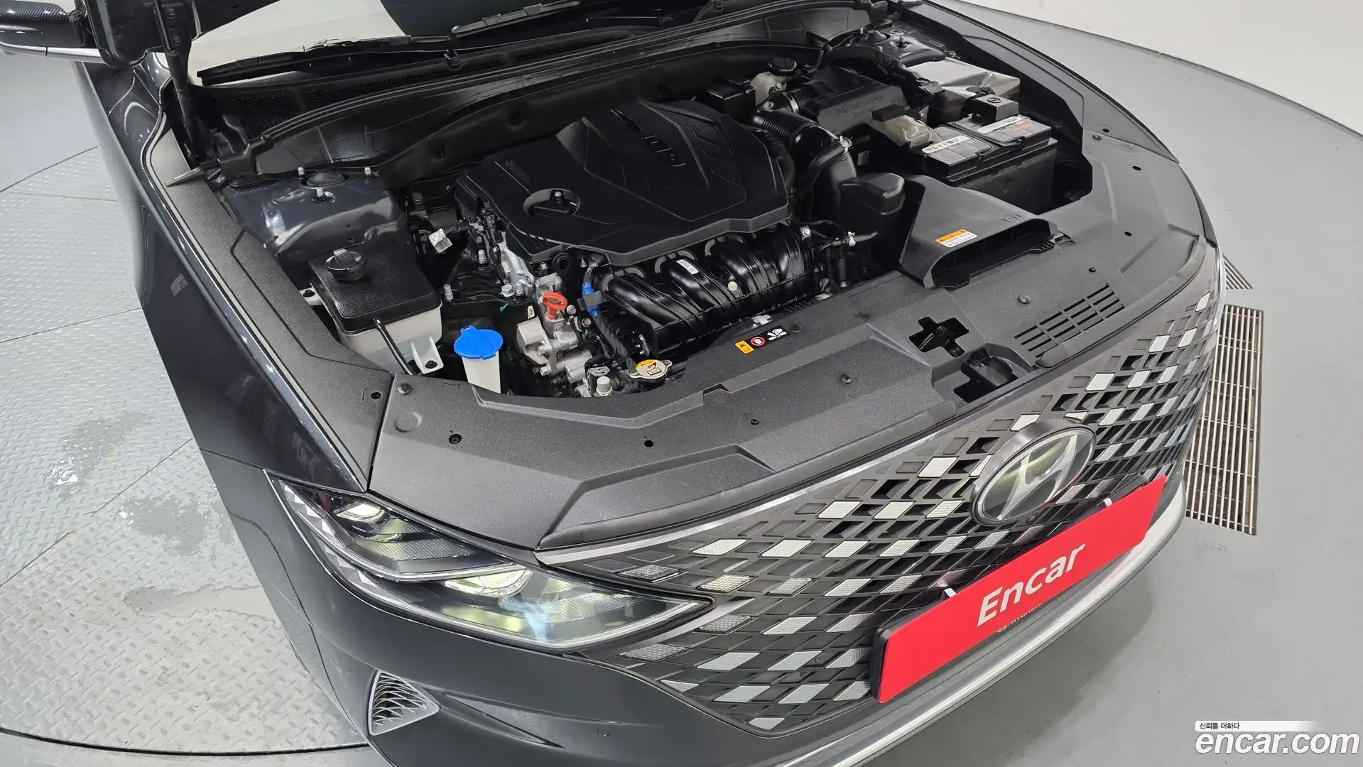 Grandeur Hyundai 2020.0-OUTER-006