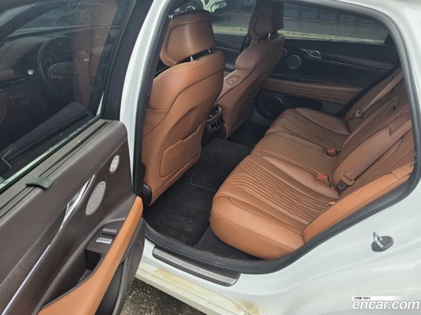 G80 Genesis 2021.7-INNER-007