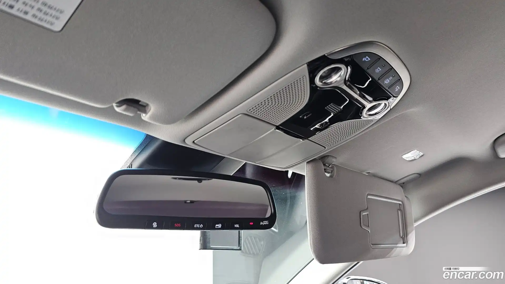 Grandeur Hyundai 2019.2-OPTION-022
