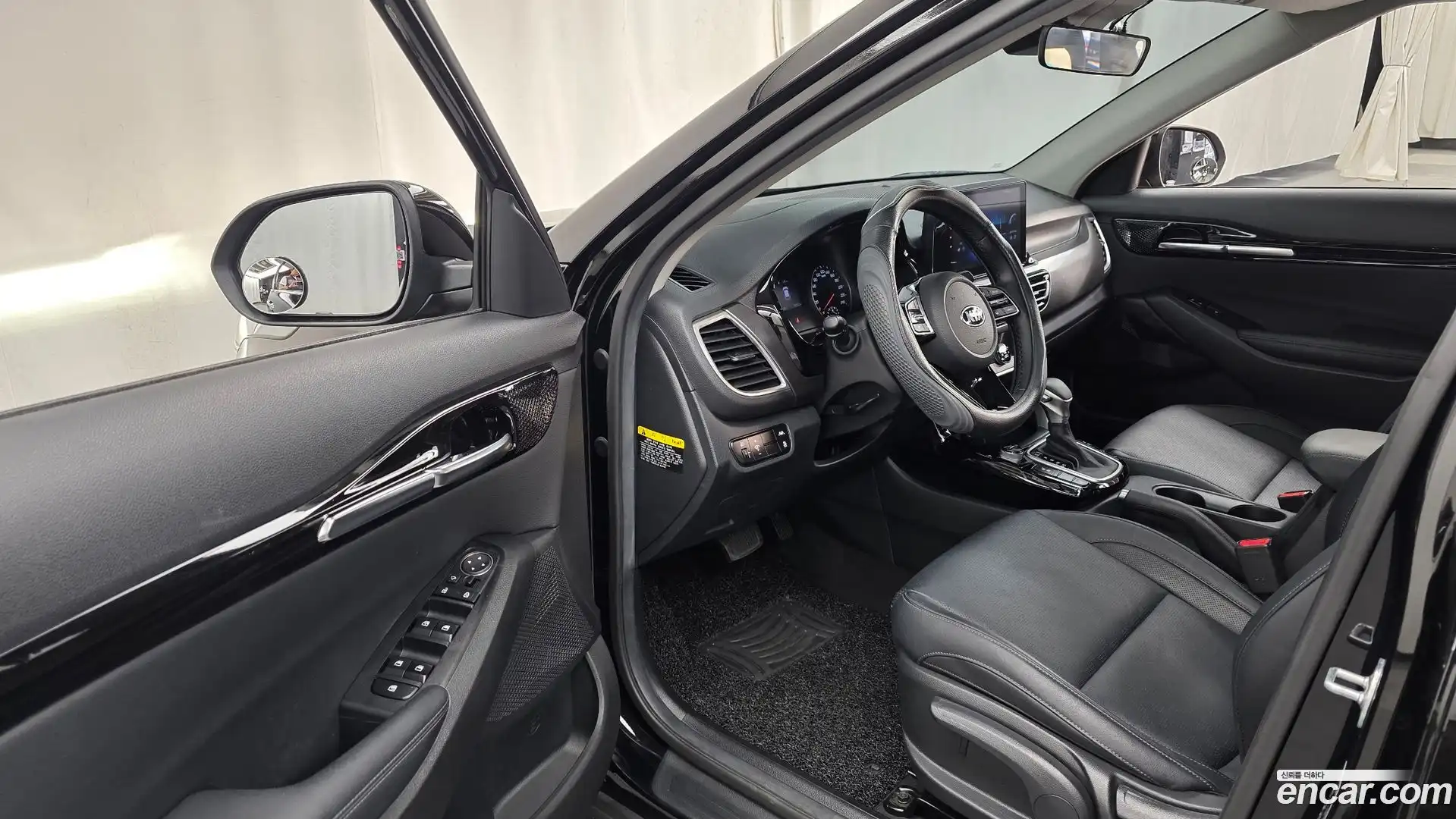 Seltos Kia 2019.6-INNER-010