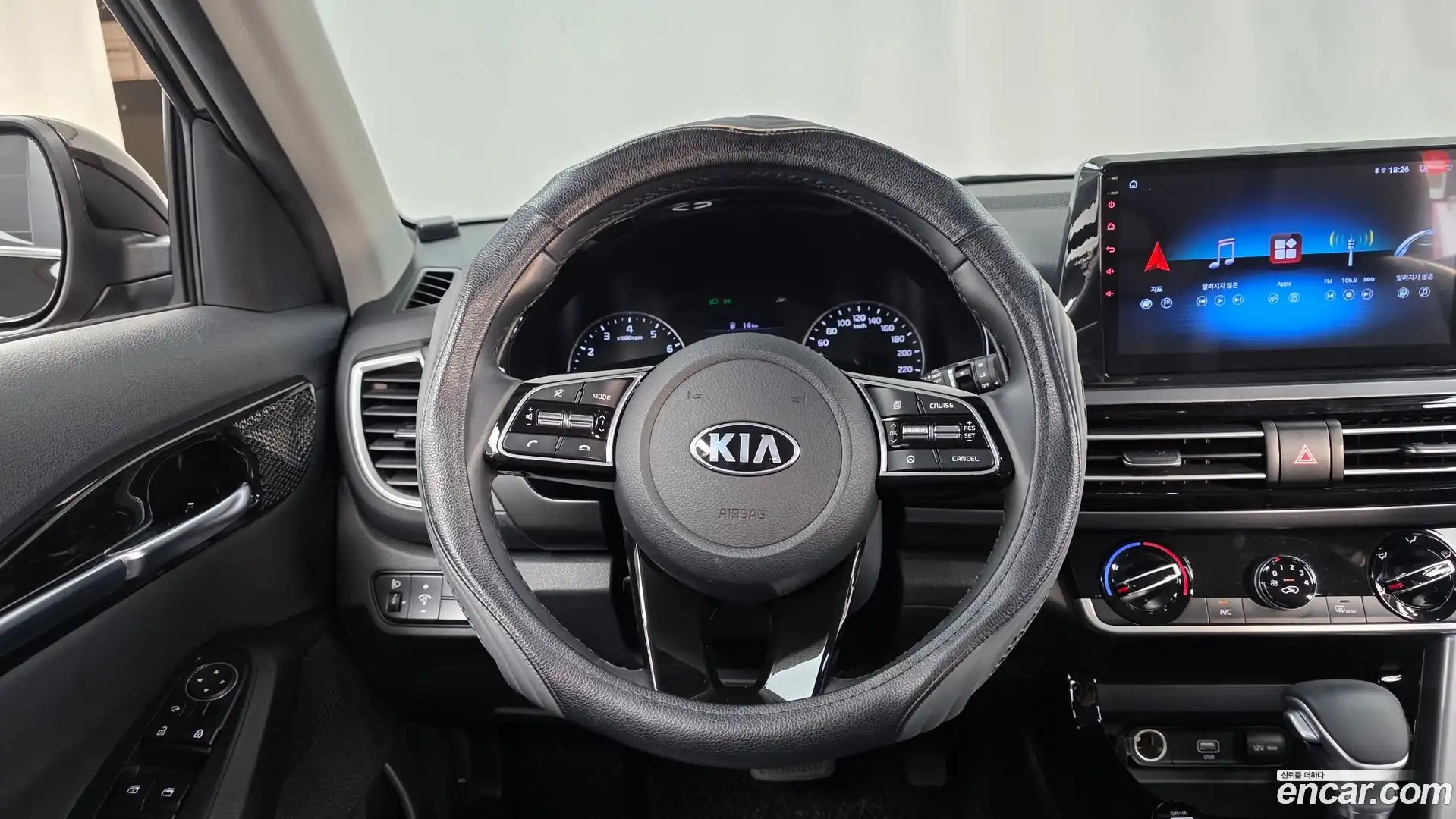 Seltos Kia 2019.6-OPTION-016