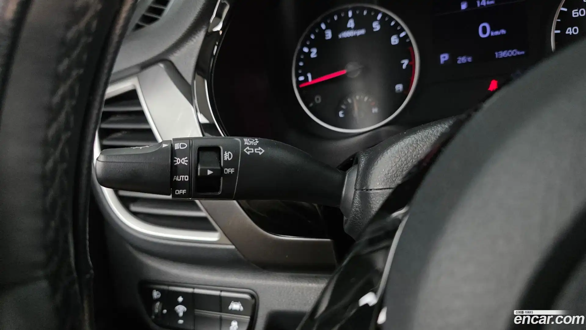Seltos Kia 2019.6-OPTION-023