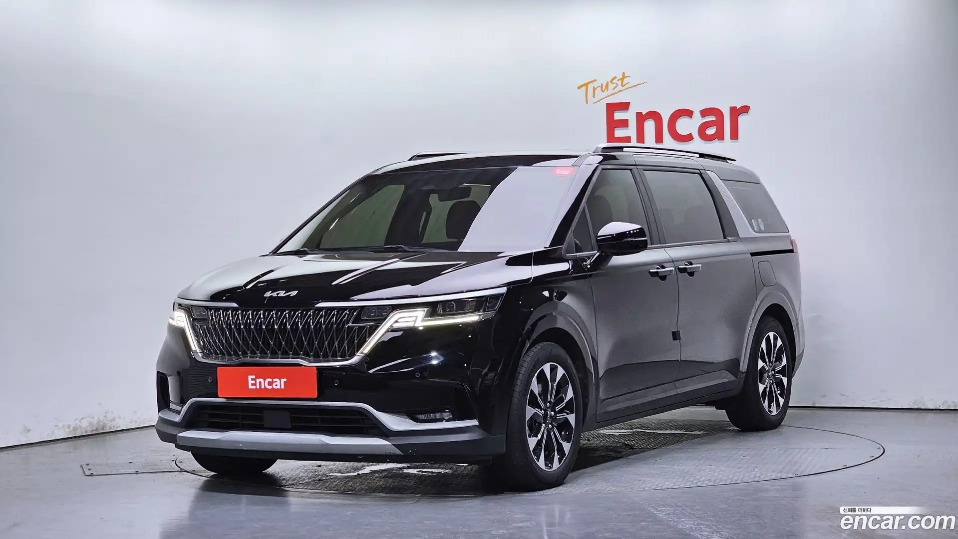 Canival Kia 2022.5-OUTER-001