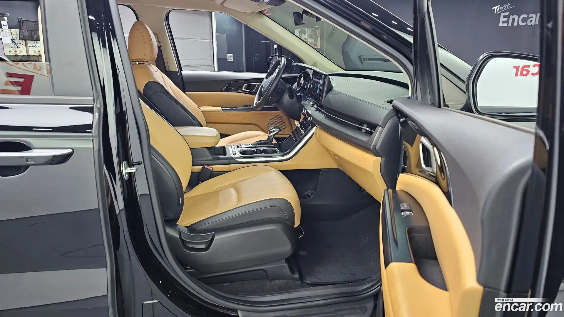 Canival Kia 2022.5-OPTION-015