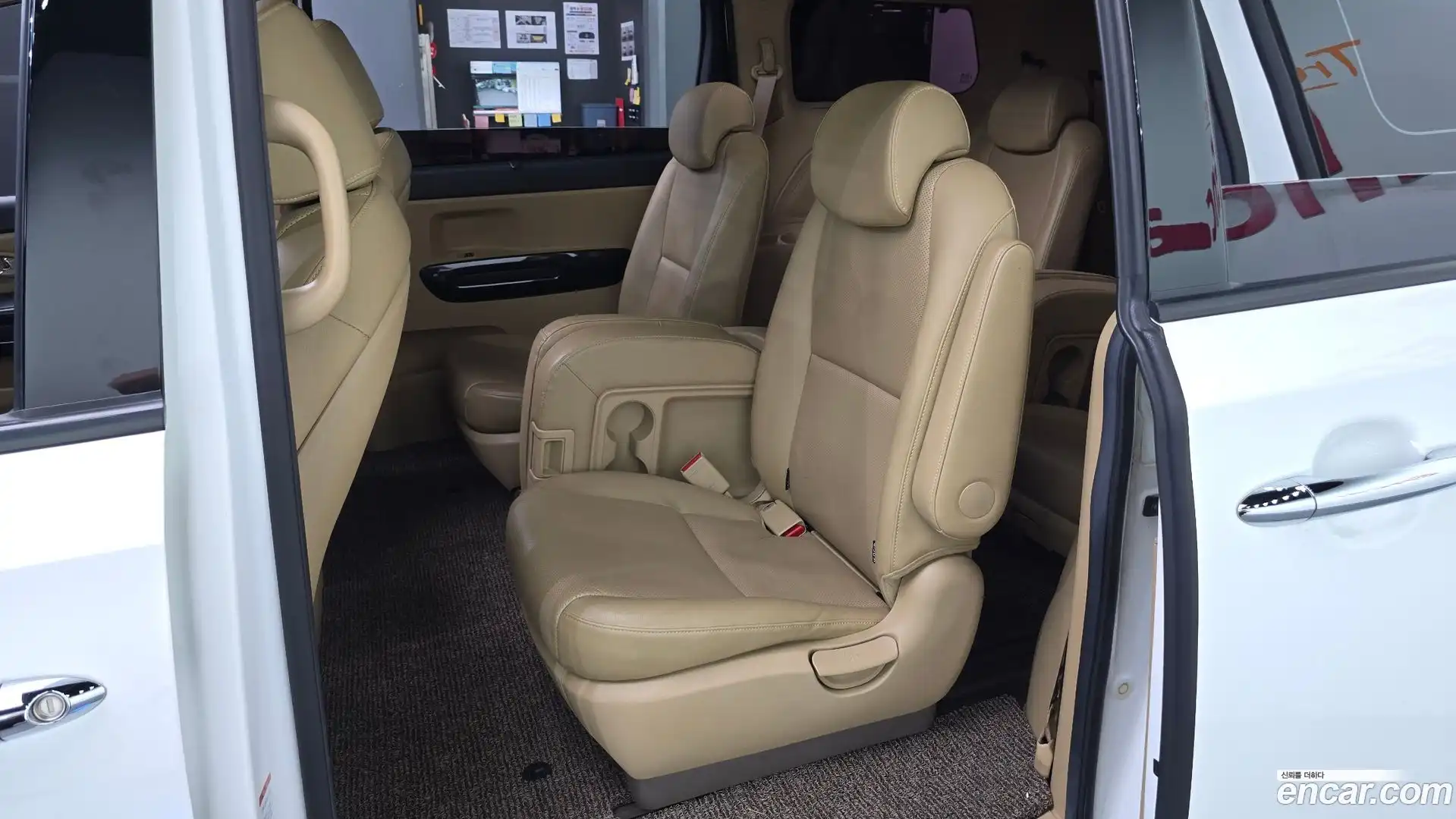 Canival Kia 2017.1-OPTION-015