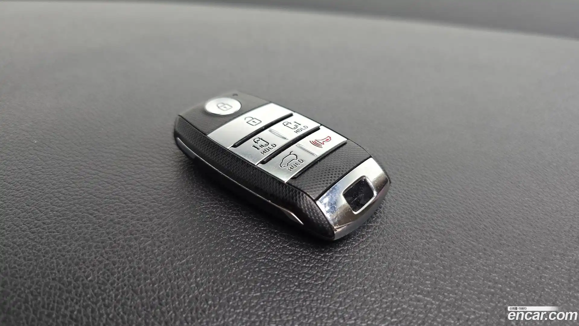 Canival Kia 2017.1-OPTION-023