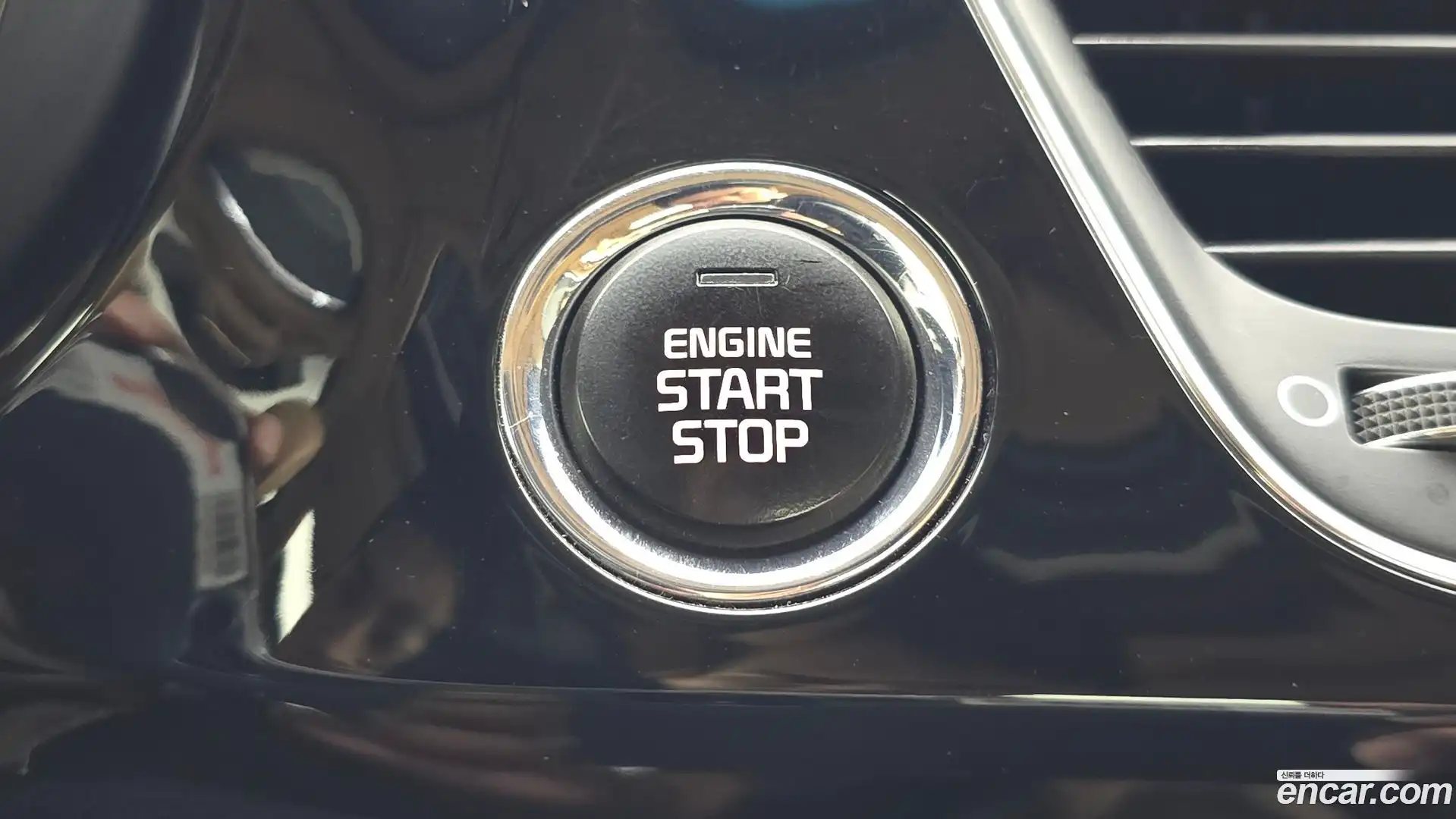 Canival Kia 2017.1-OPTION-048
