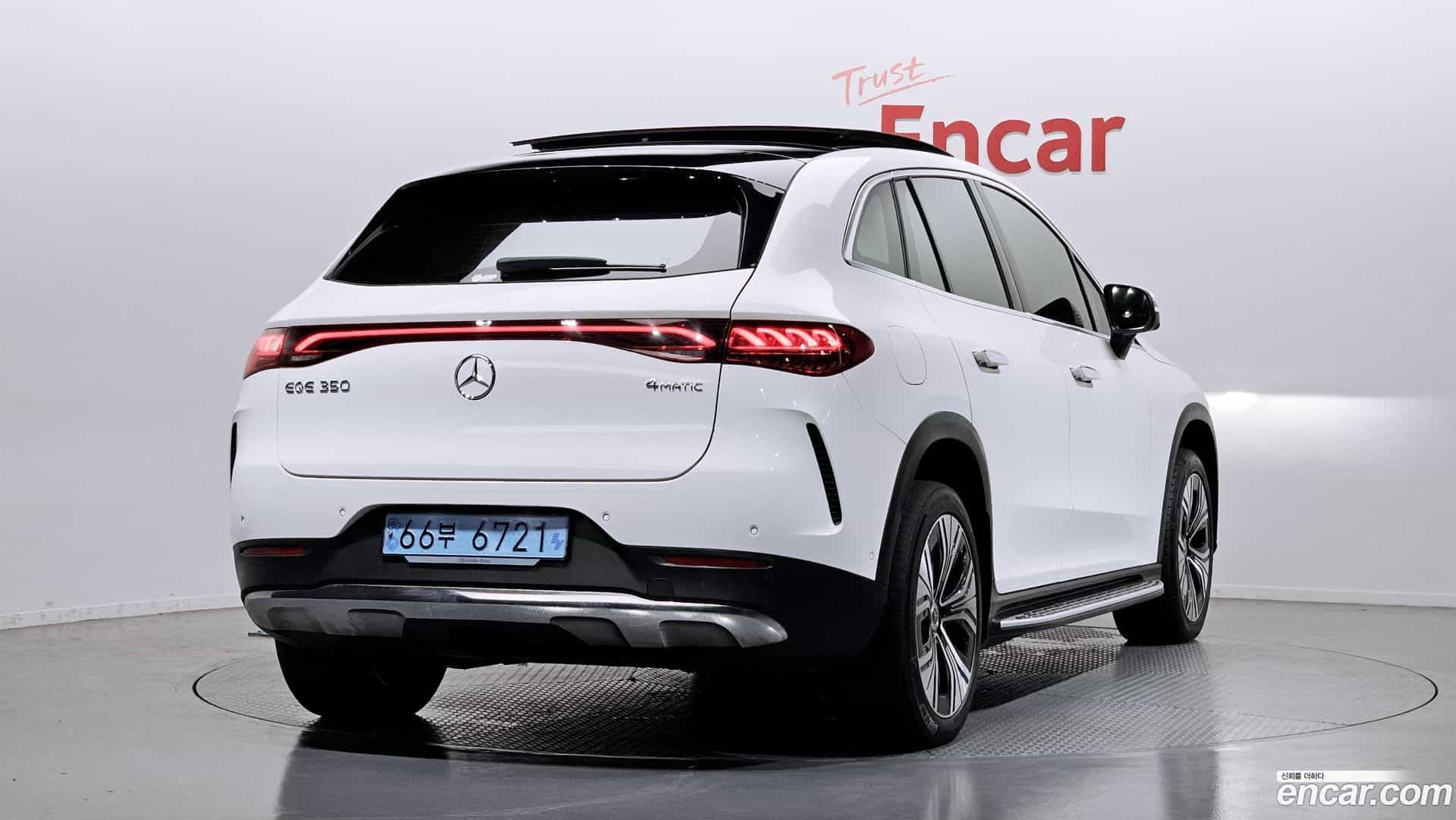 EQE Mercedes-Benz 2023.10-OUTER-002