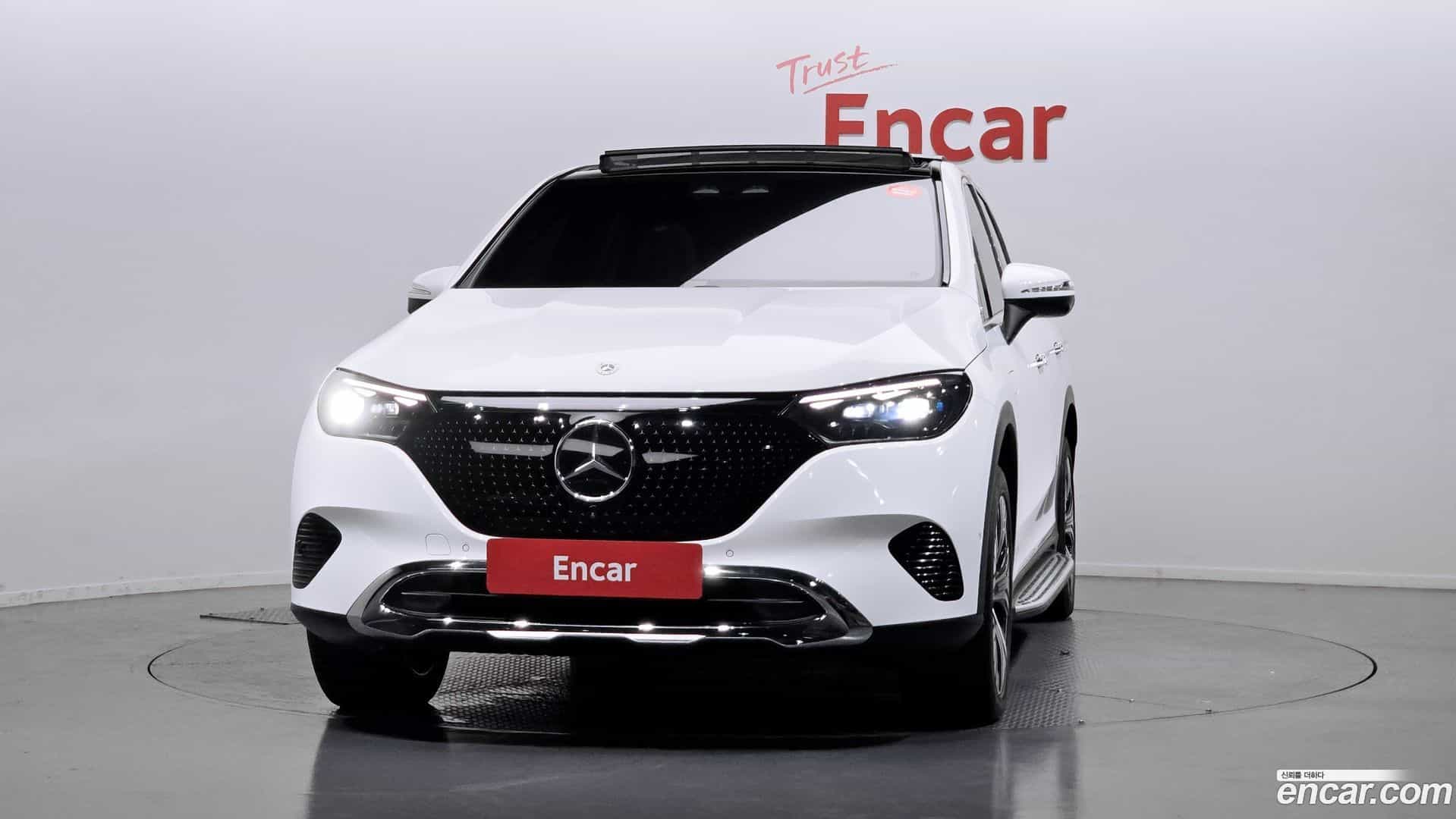 EQE Mercedes-Benz 2023.10-OUTER-003