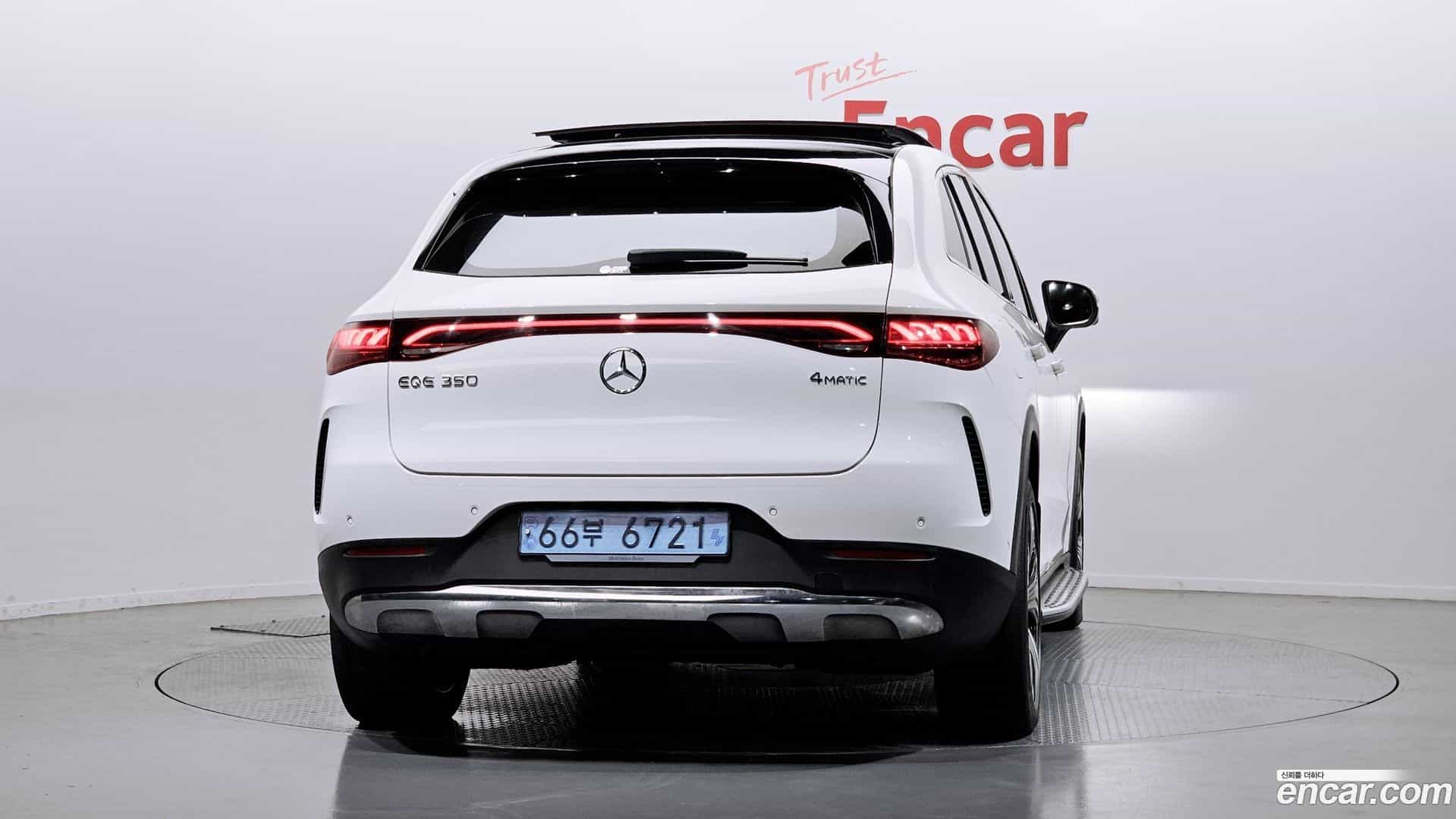 EQE Mercedes-Benz 2023.10-OUTER-004