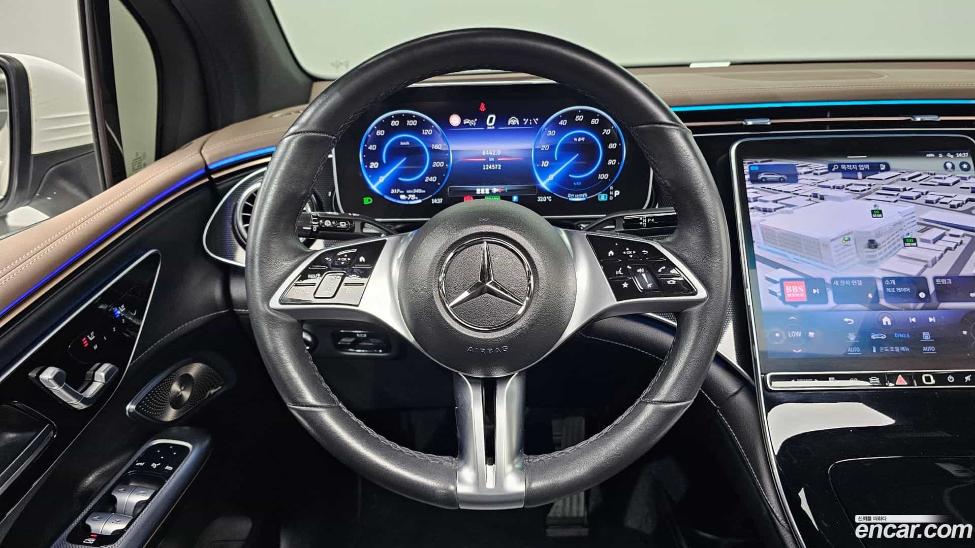 EQE Mercedes-Benz 2023.10-OPTION-016