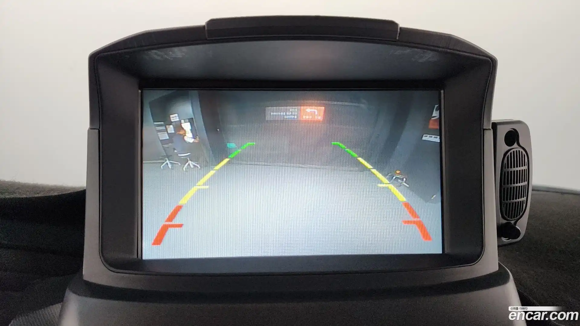 KORANDO KG Mobility 2016.10-OPTION-019