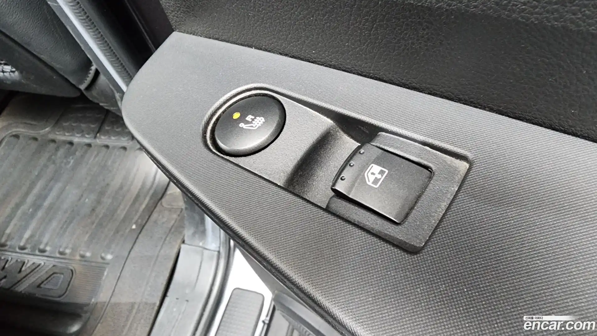 KORANDO KG Mobility 2016.10-OPTION-020