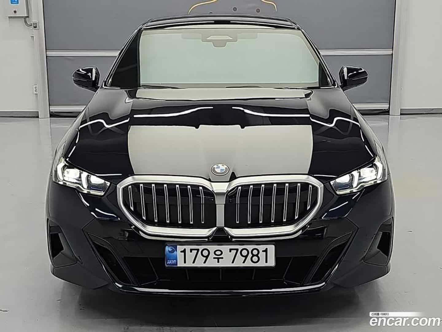 5-Series BMW 2024.7-OUTER-002