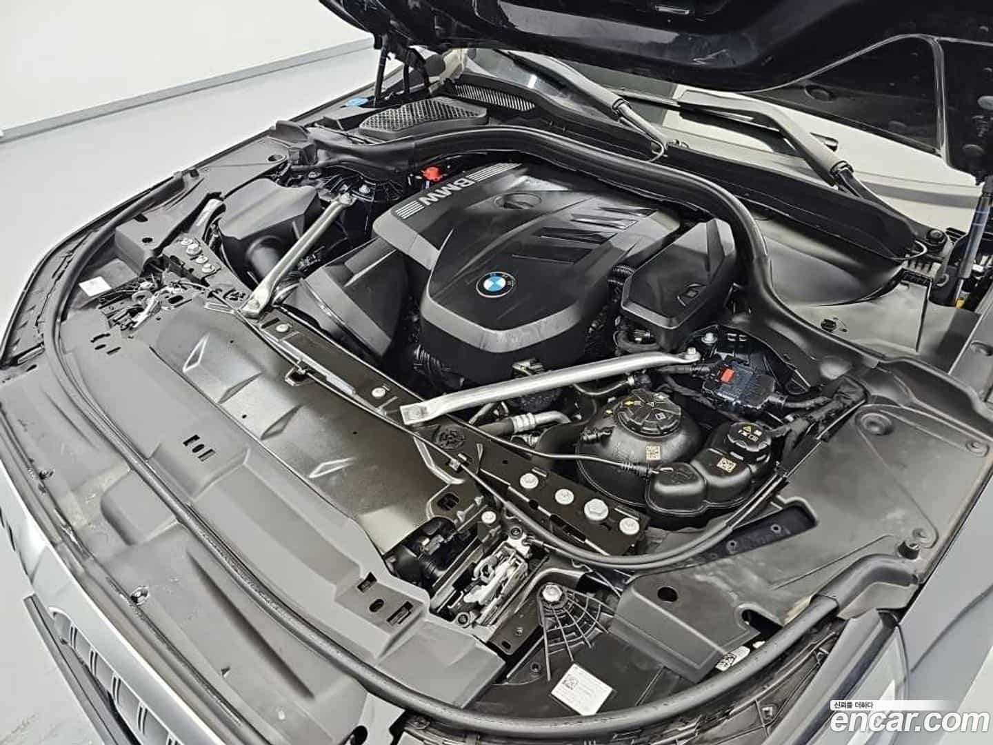 5-Series BMW 2024.7-OUTER-005