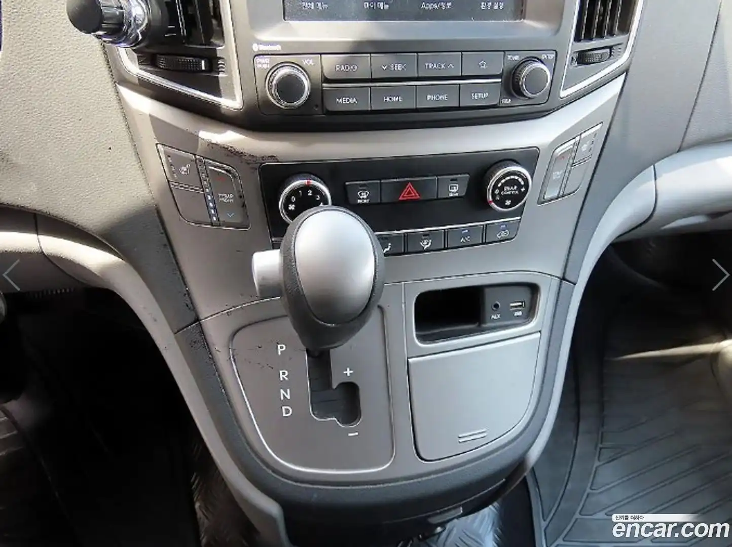 Starex Hyundai 2020.3-OPTION-015