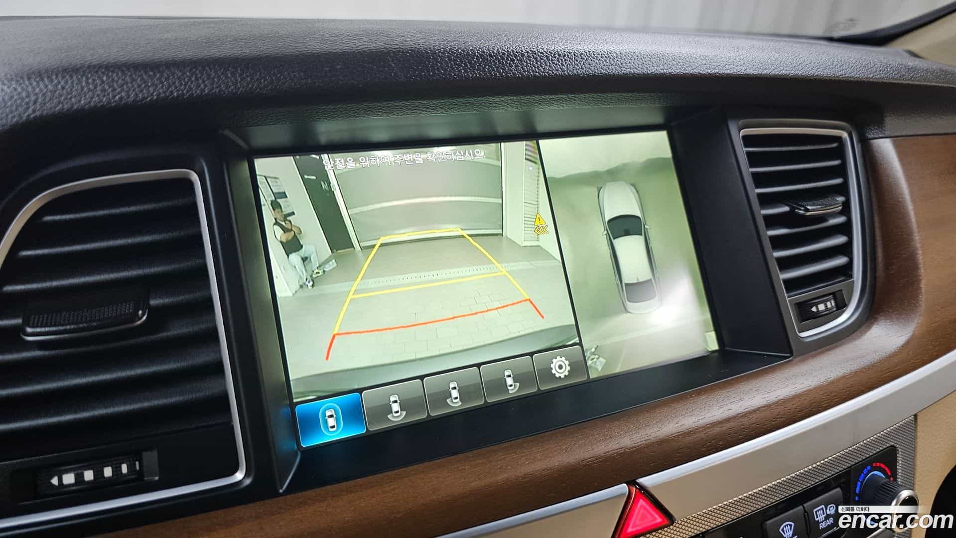G80 Genesis 2017.1-OPTION-021