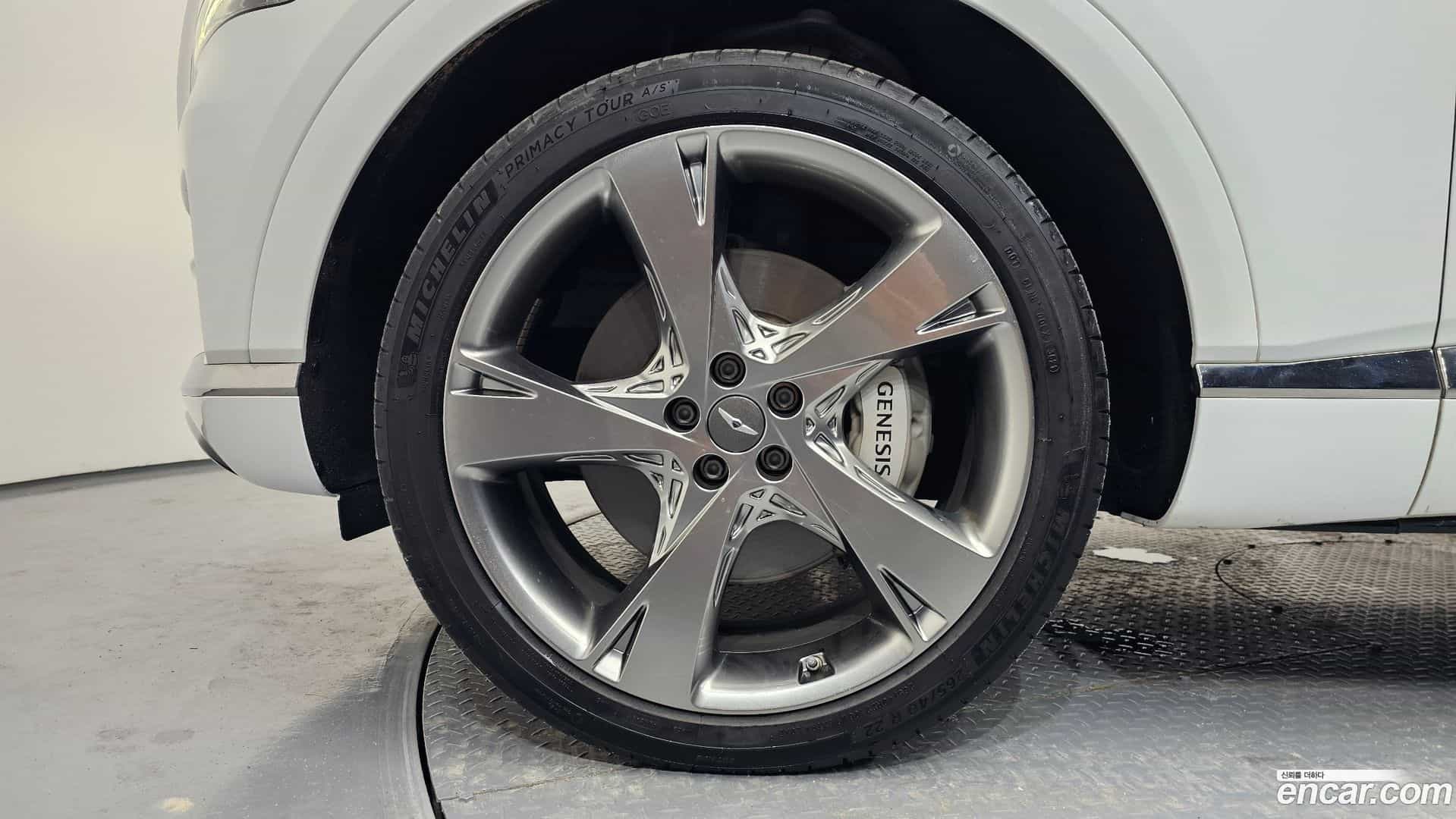 GV80 Genesis 2022.0-OUTER-005