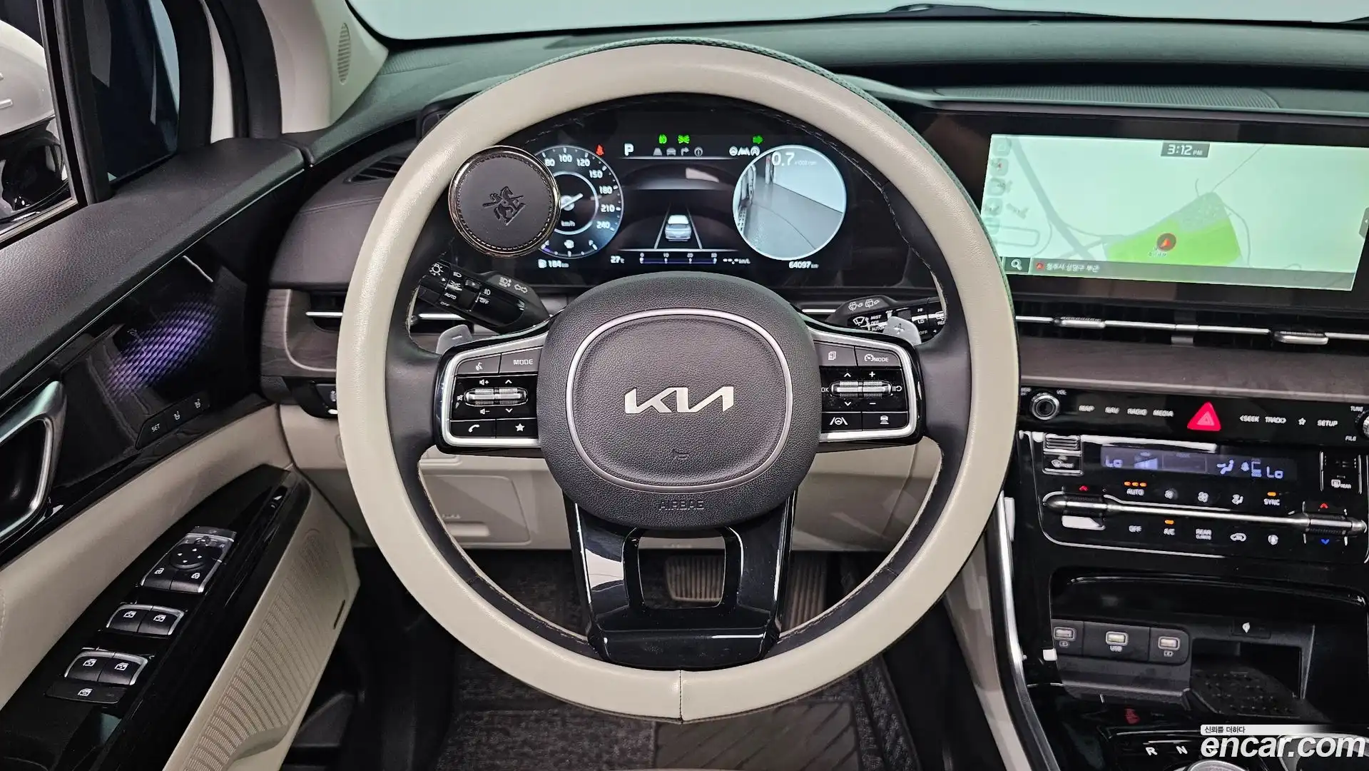 Canival Kia 2023.6-OPTION-017