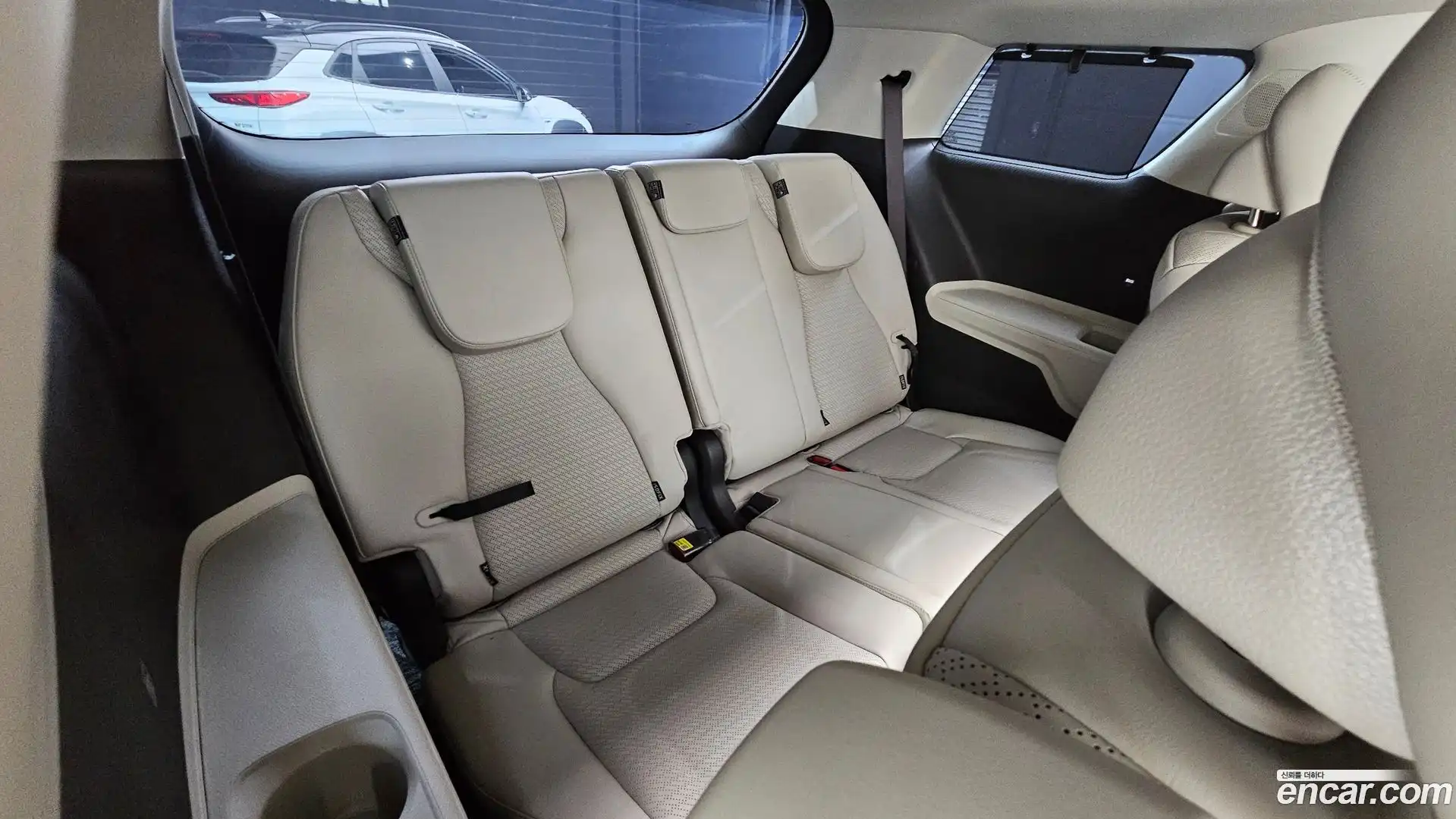 Canival Kia 2023.6-OPTION-023
